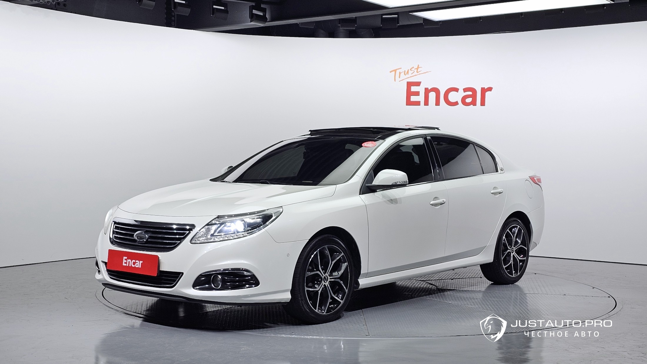 Автомобиль Renault-KoreaSamsung SM5 