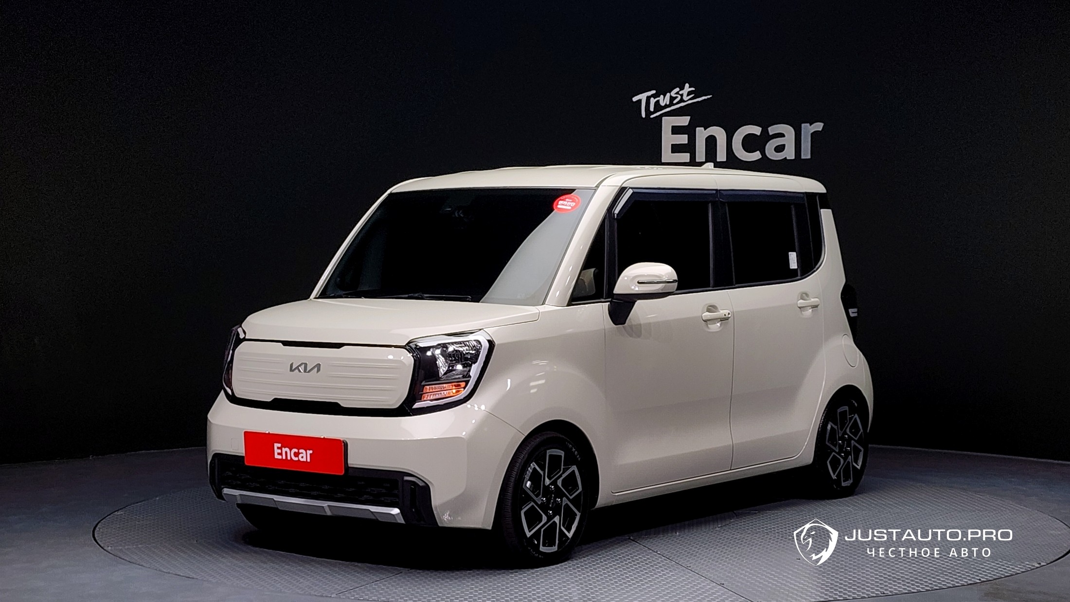 Автомобиль Kia RAY