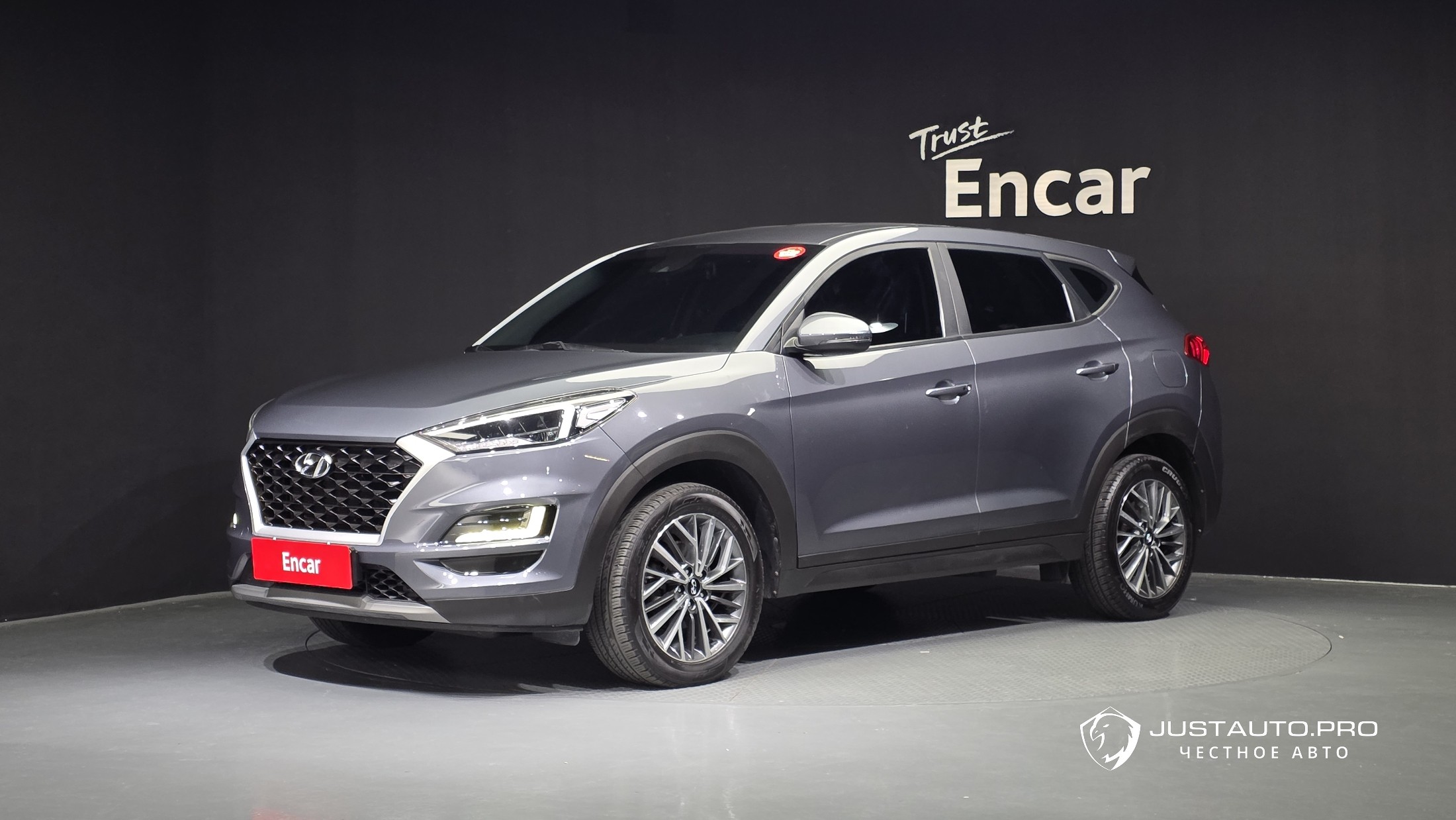 Автомобиль Hyundai Tucson