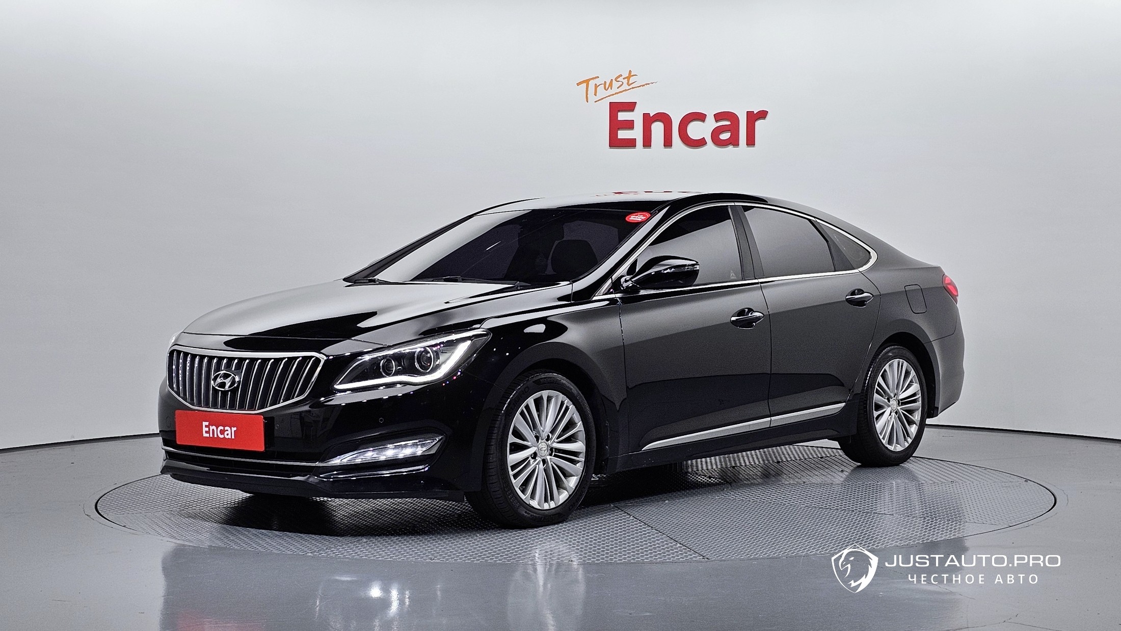 Автомобиль Hyundai Aslan