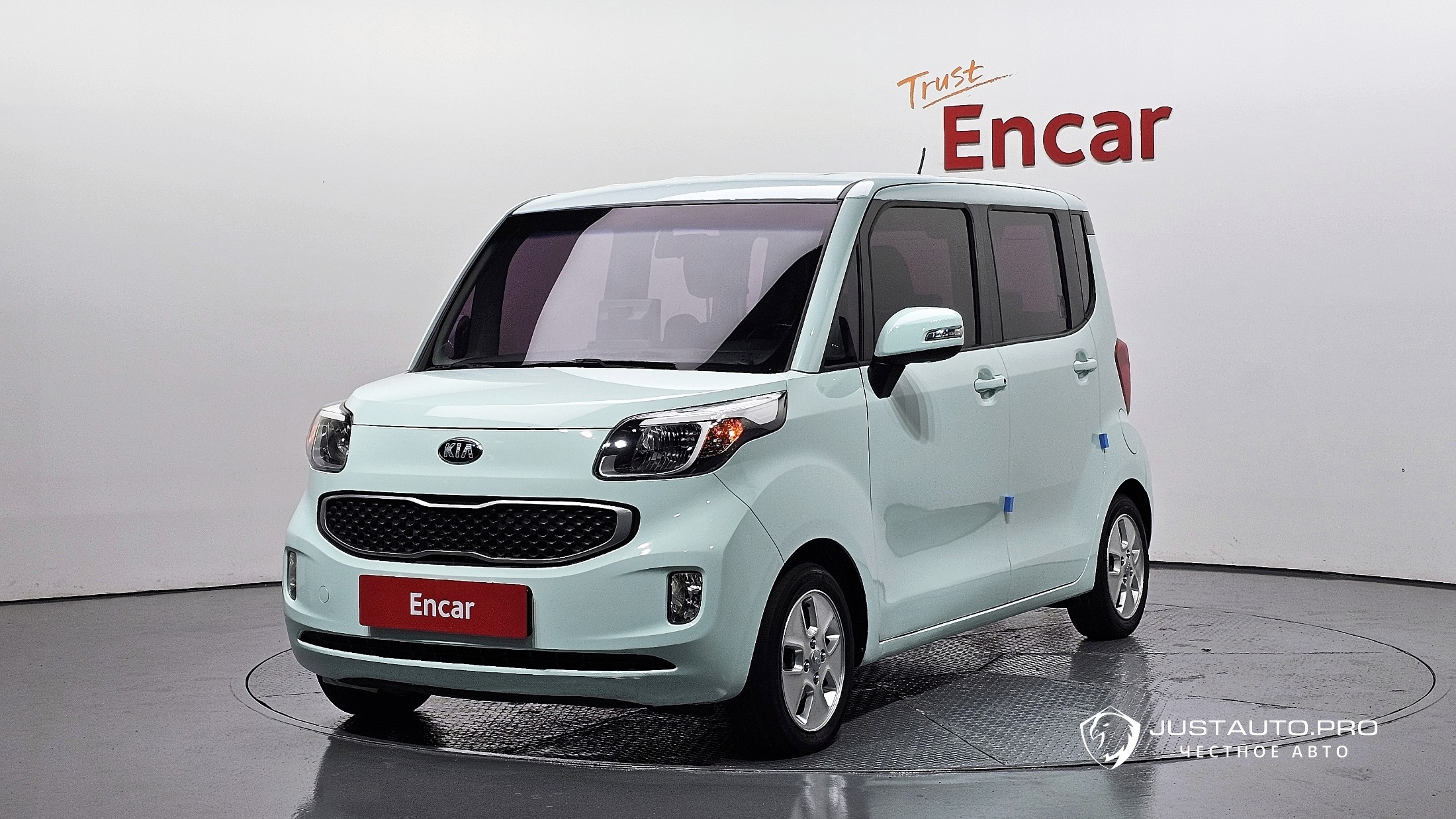 Автомобиль Kia RAY