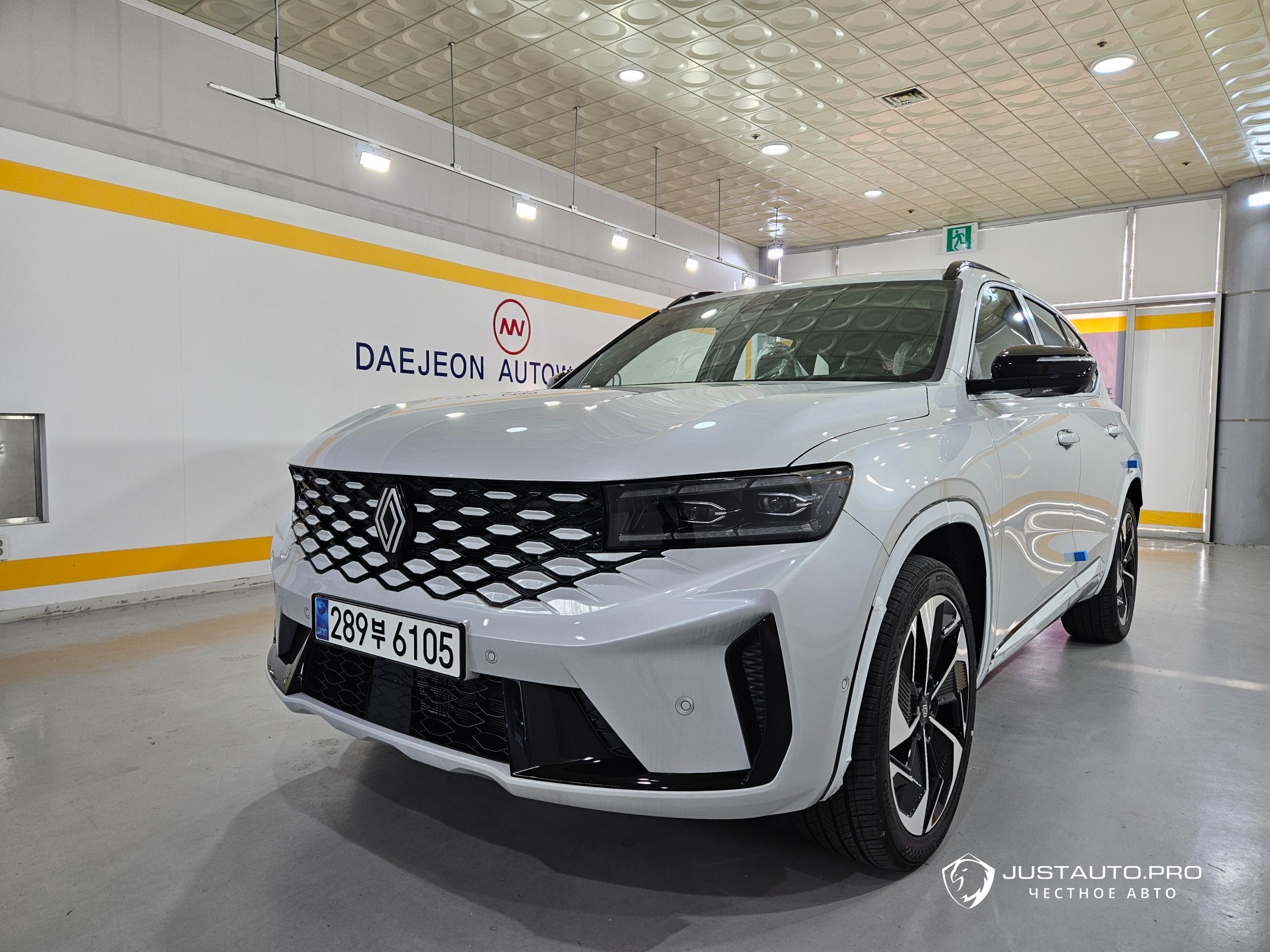Автомобиль Renault-KoreaSamsung Grand Koleos