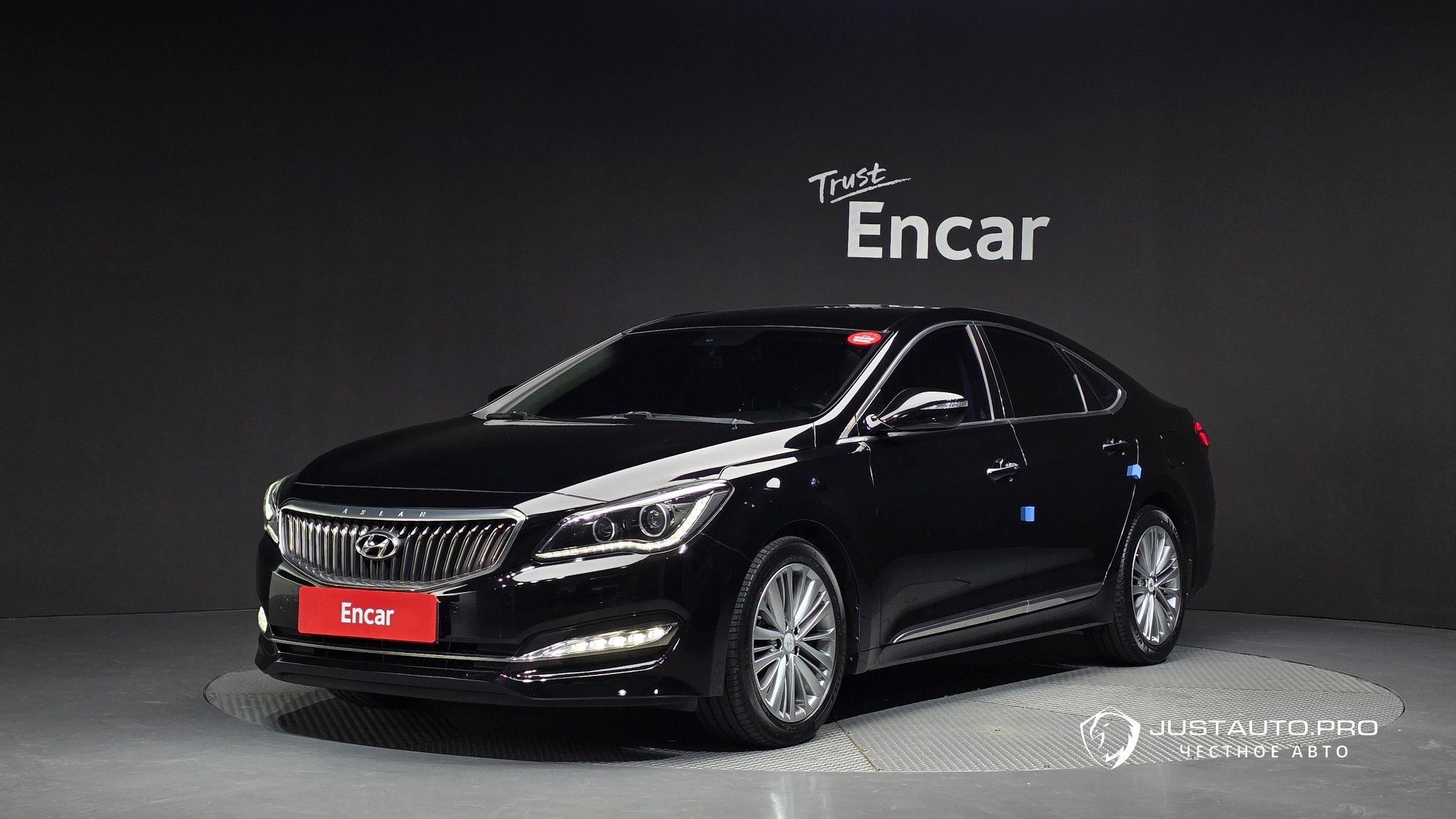 Автомобиль Hyundai Aslan