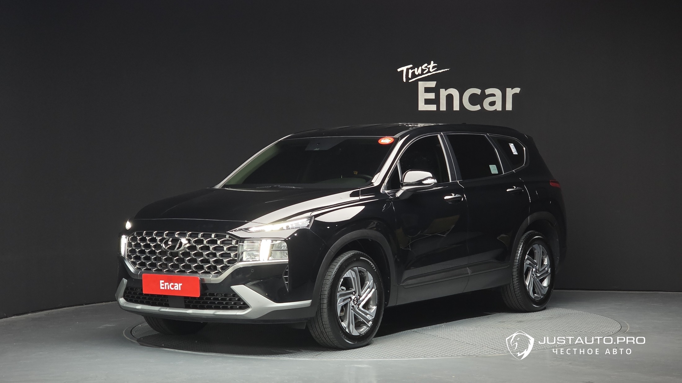 Автомобиль Hyundai Santafe