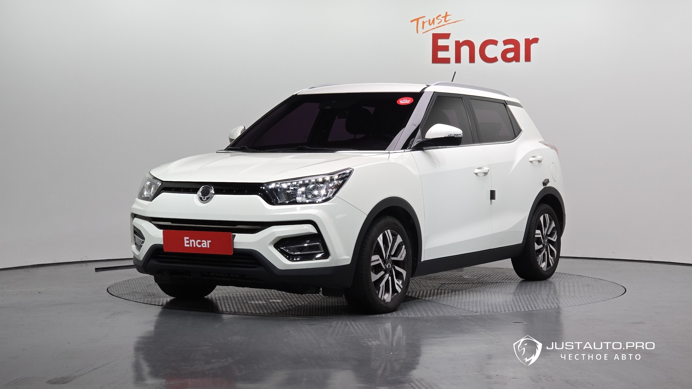 Автомобиль KG_Mobility_Ssangyong TIBOLI