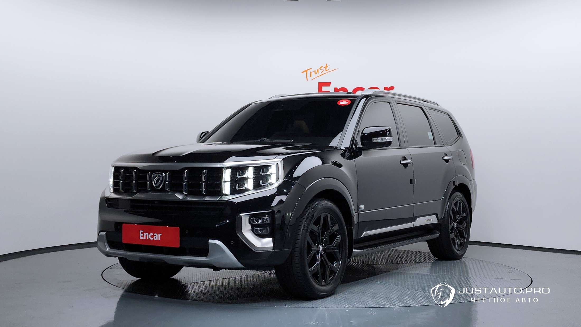 Автомобиль Kia Mohave