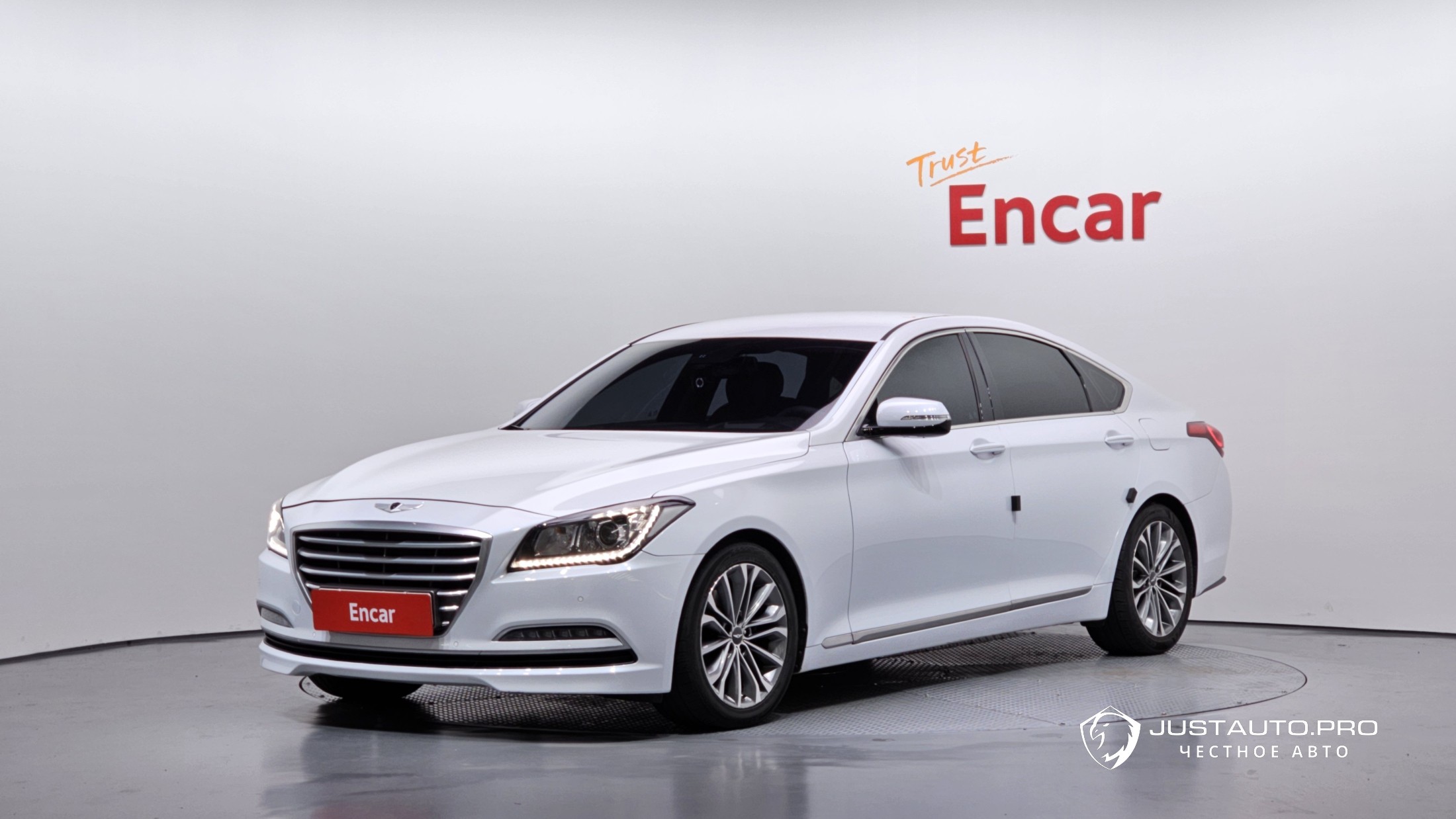 Автомобиль Hyundai Genesis