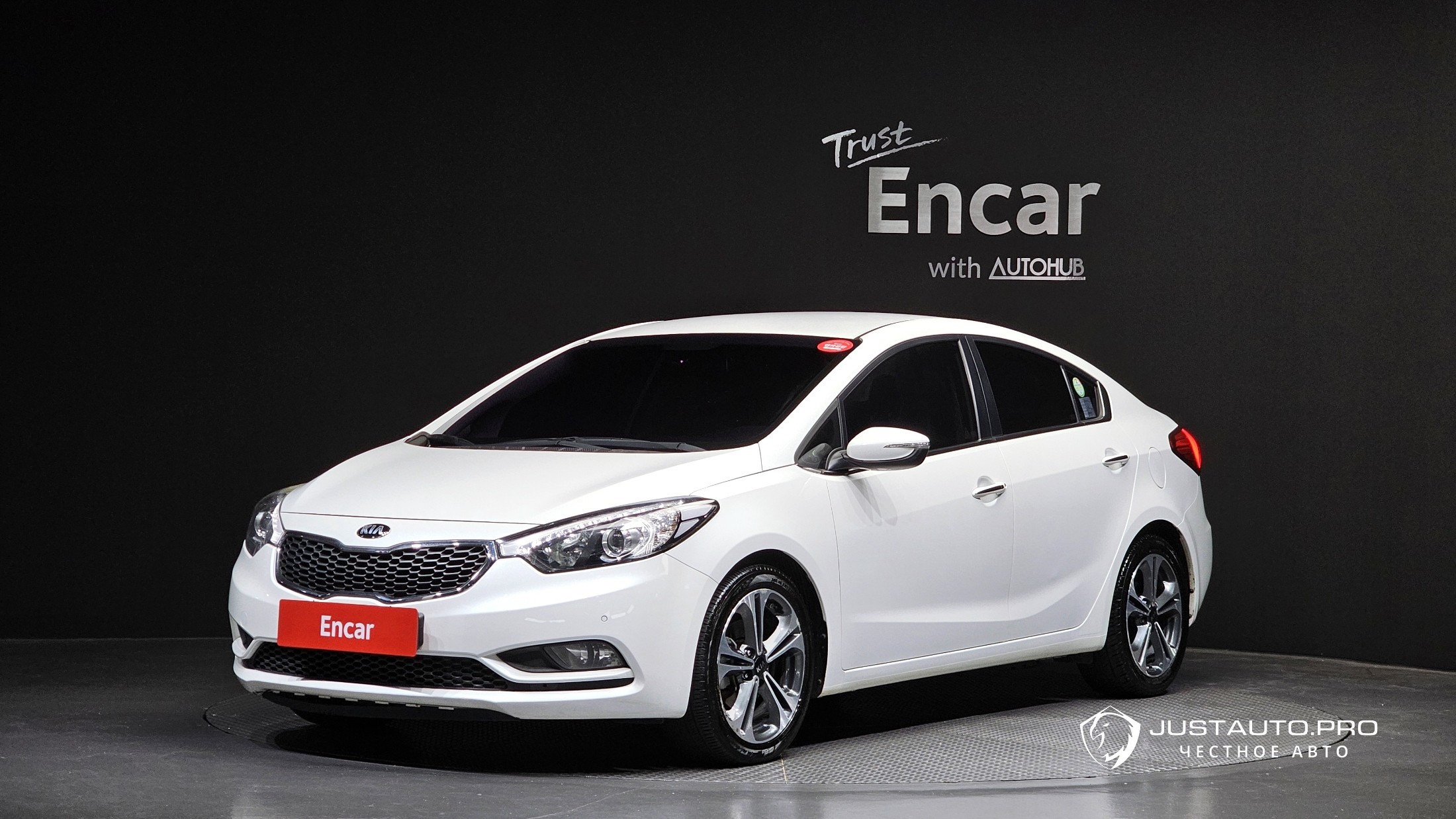 Автомобиль Kia K3