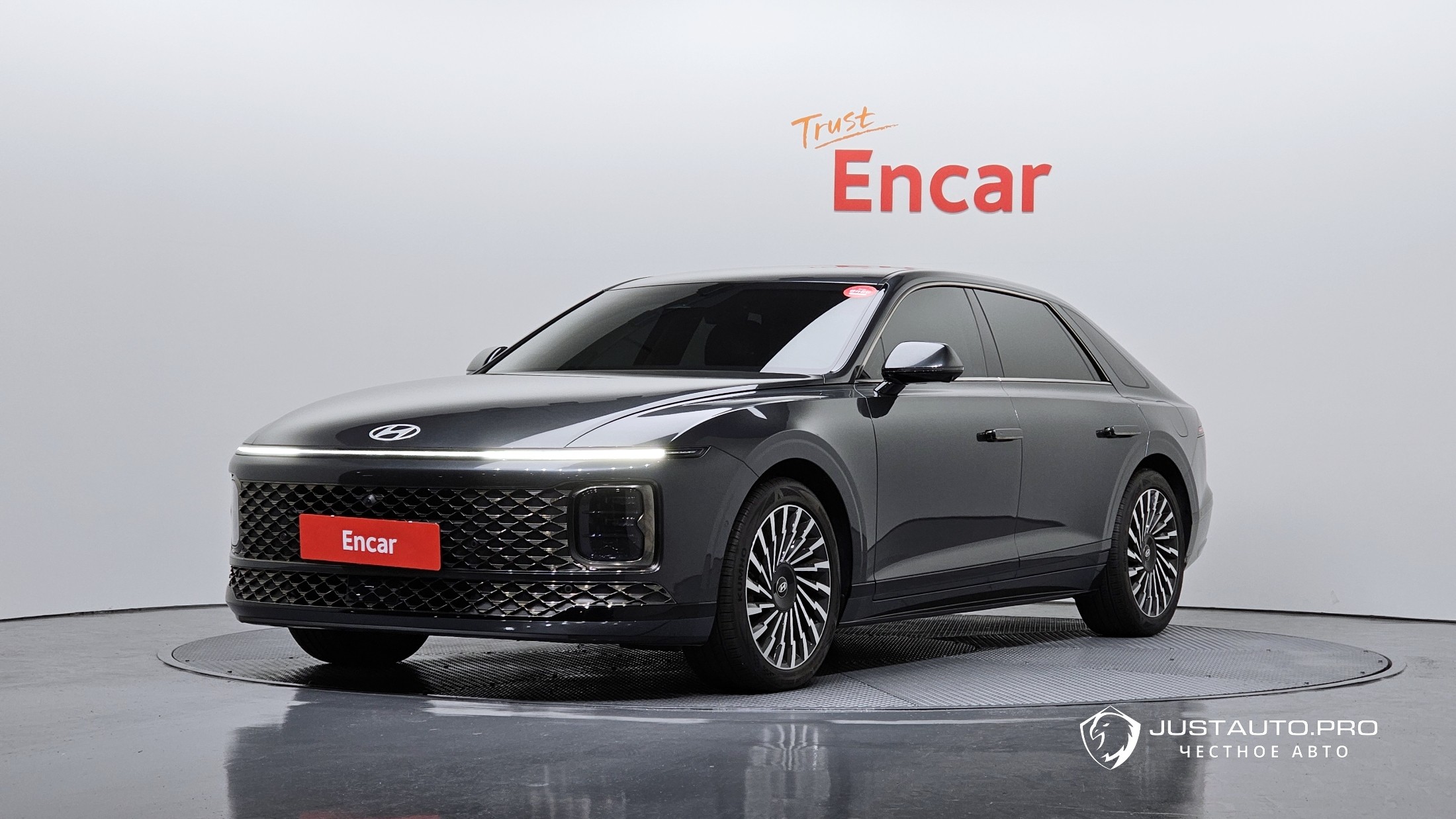 Автомобиль Hyundai Grandeur