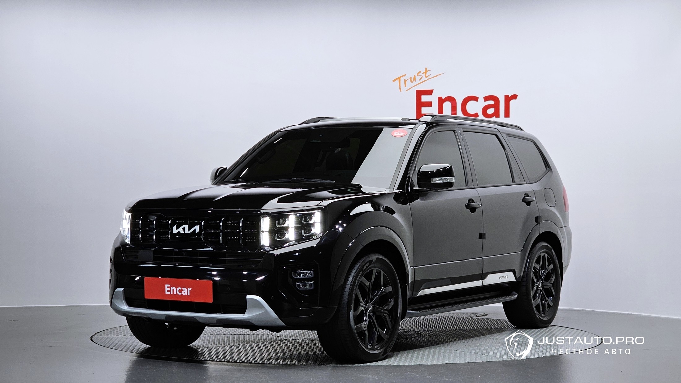 Автомобиль Kia Mohave