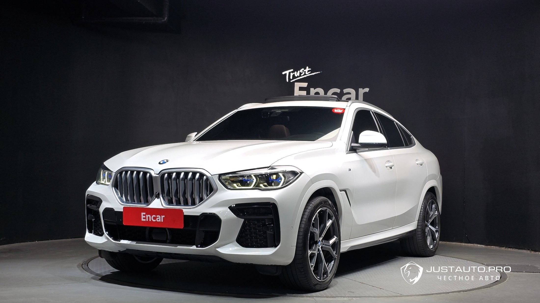 Автомобиль BMW X6