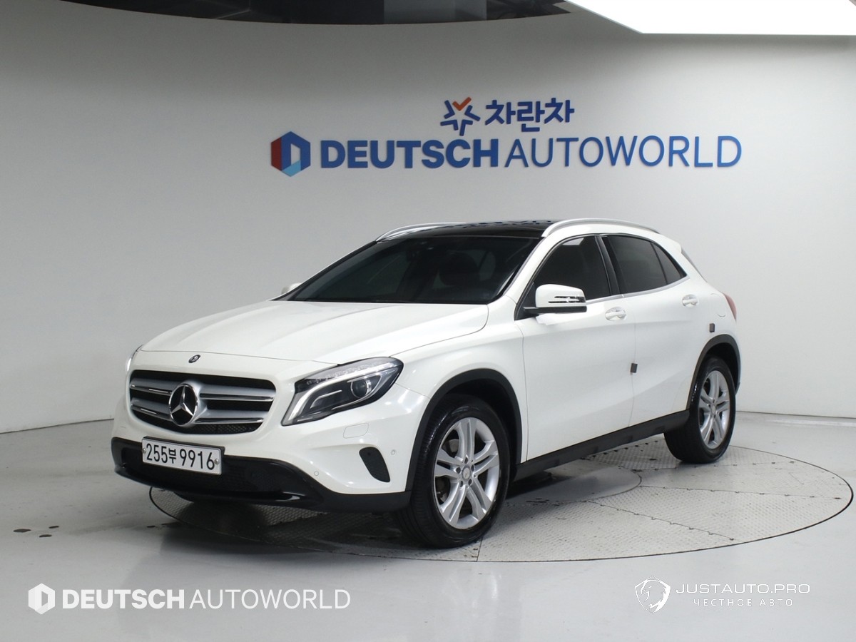 Автомобиль Mercedes-Benz GLA-Class