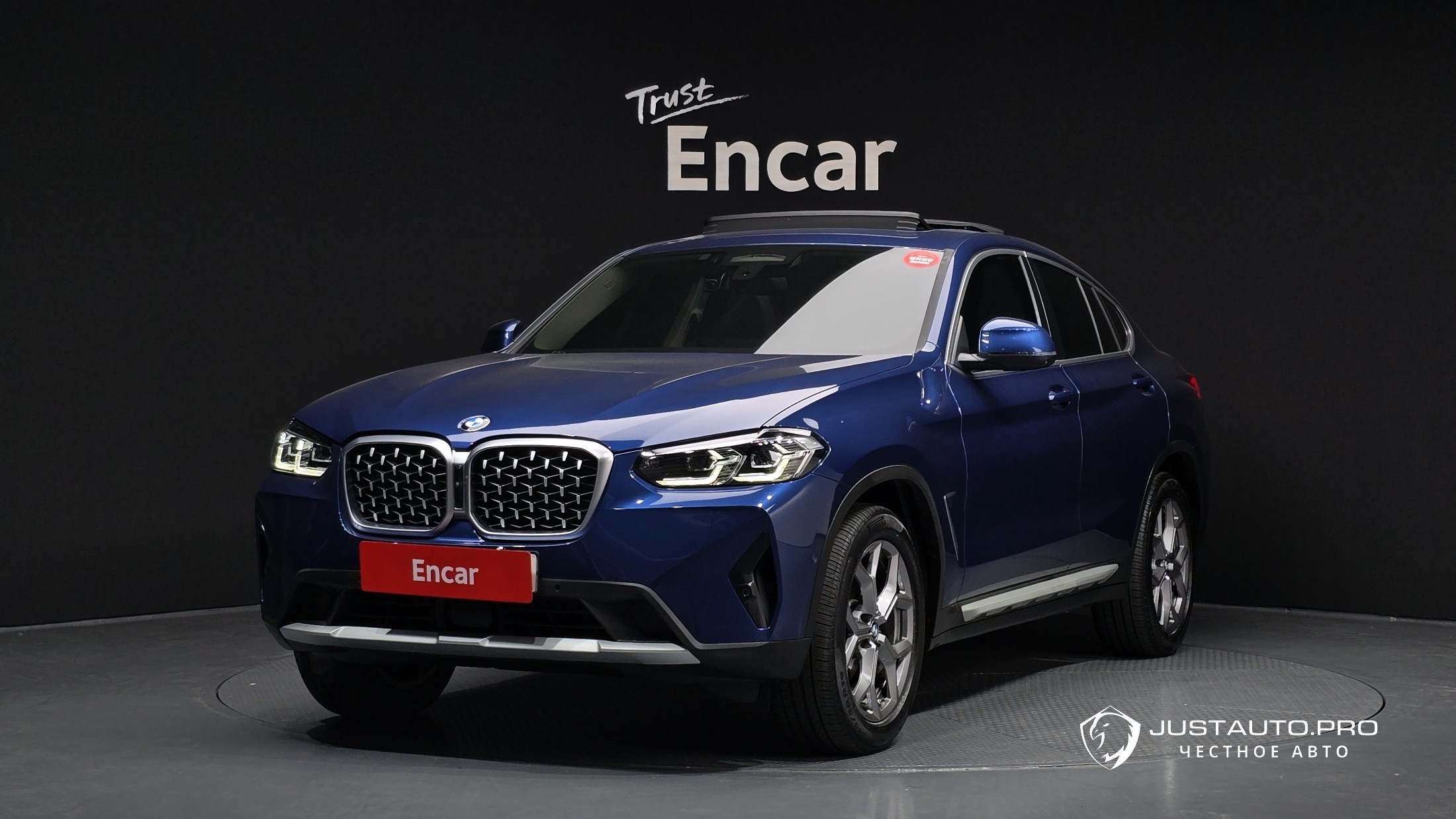 Автомобиль BMW X4