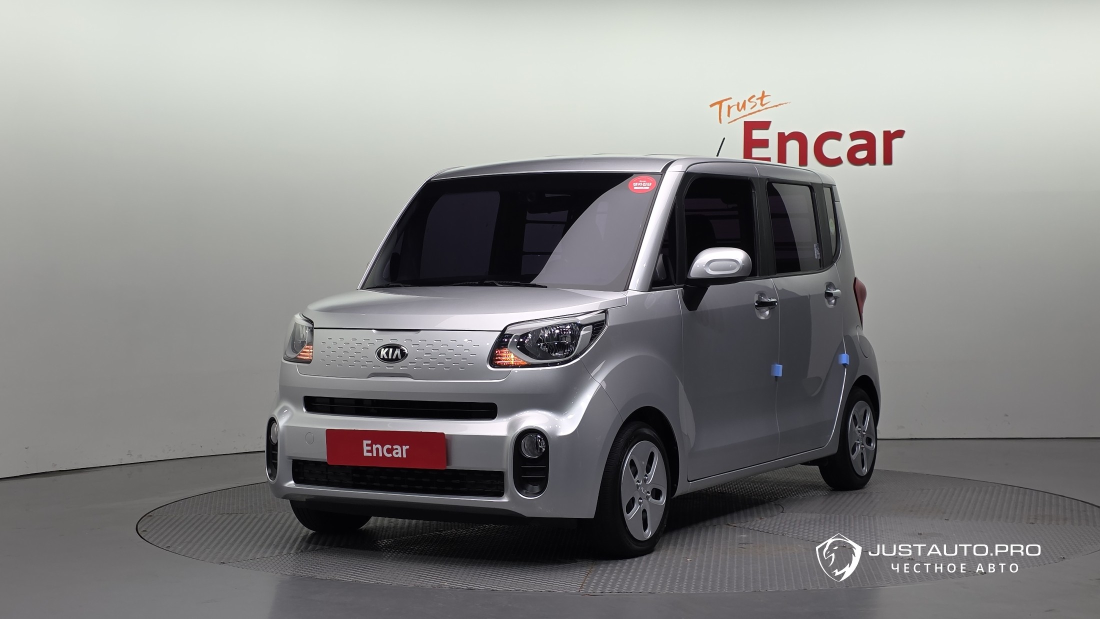 Автомобиль Kia RAY