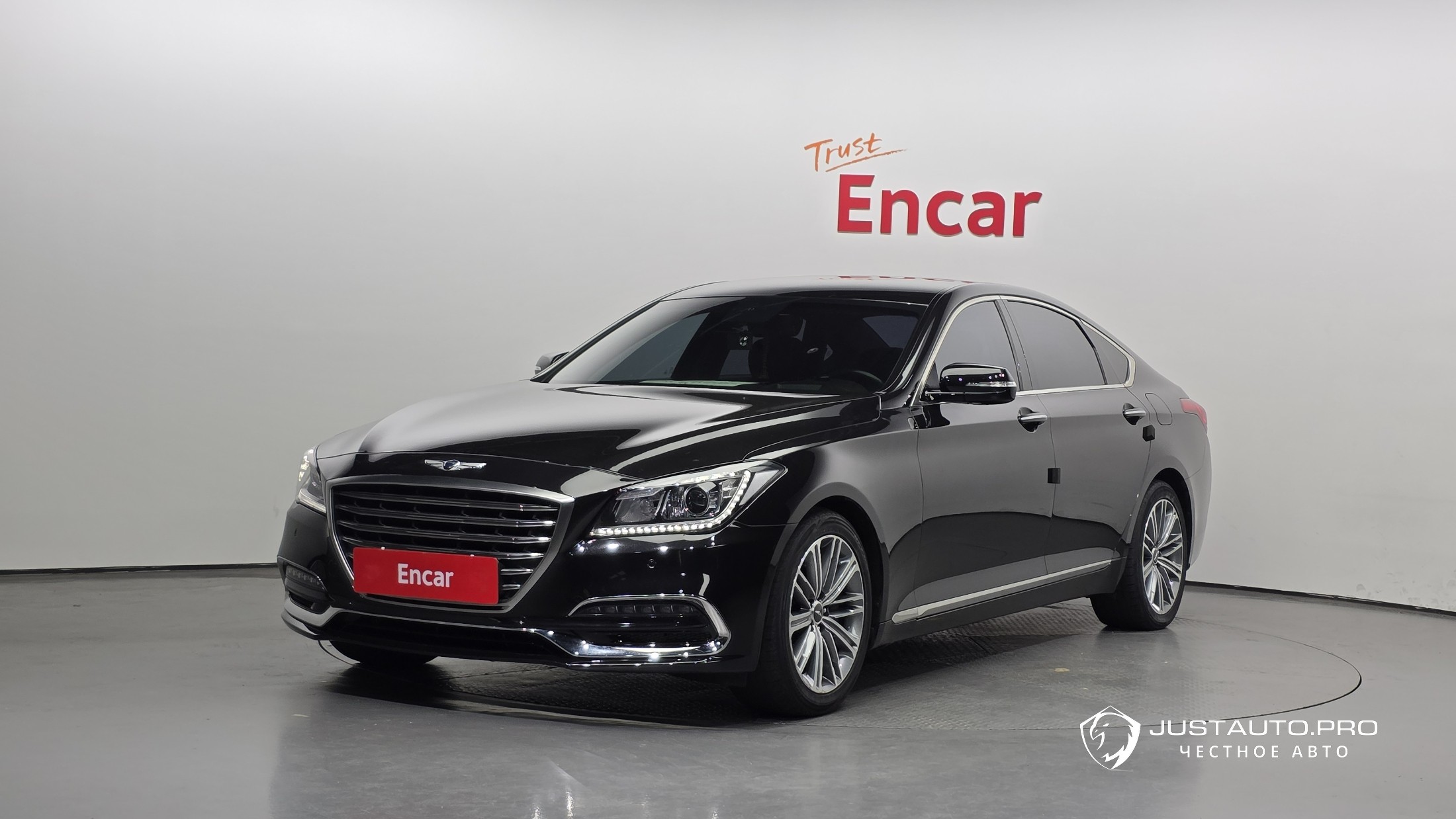 Автомобиль Genesis G80