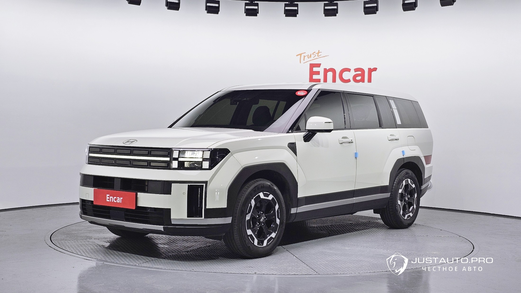 Автомобиль Hyundai Santafe