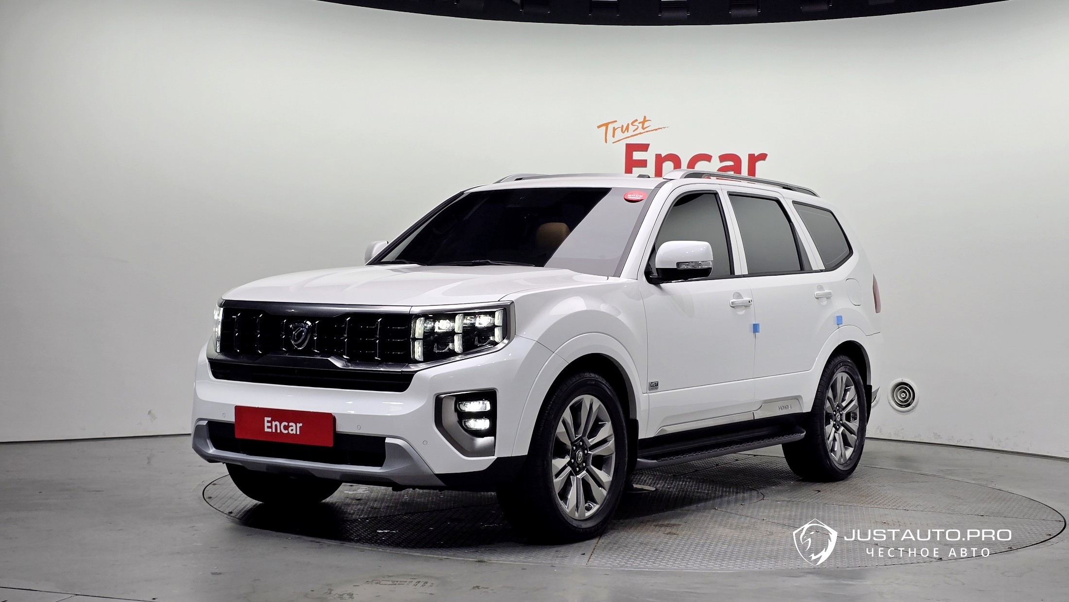 Автомобиль Kia Mohave