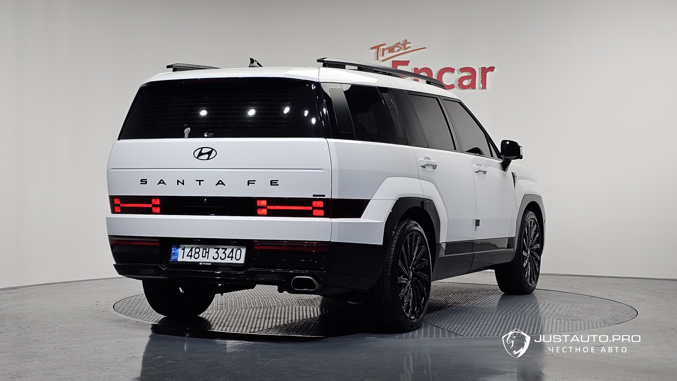 Автомобиль Hyundai Santafe