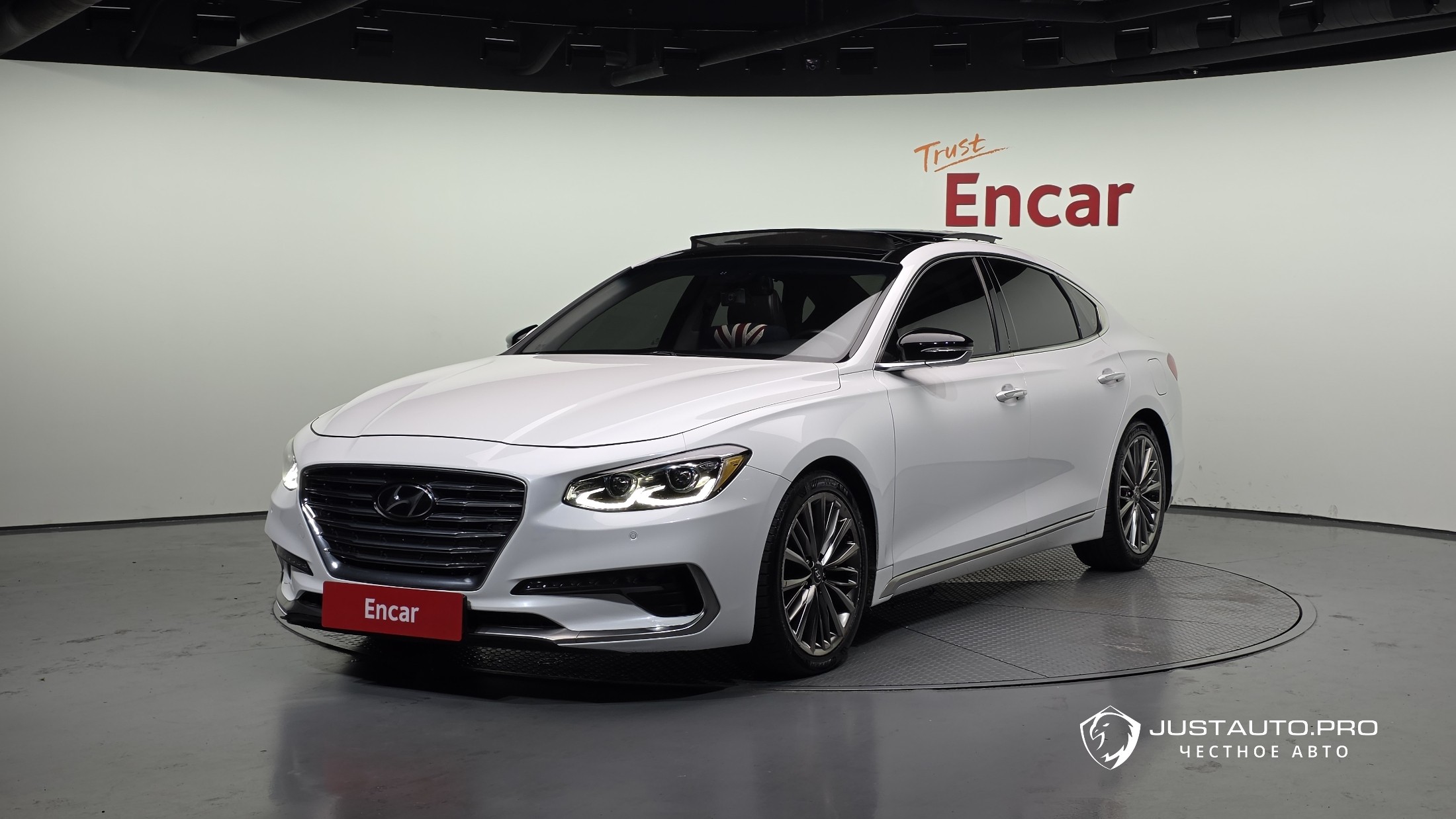 Автомобиль Hyundai Grandeur