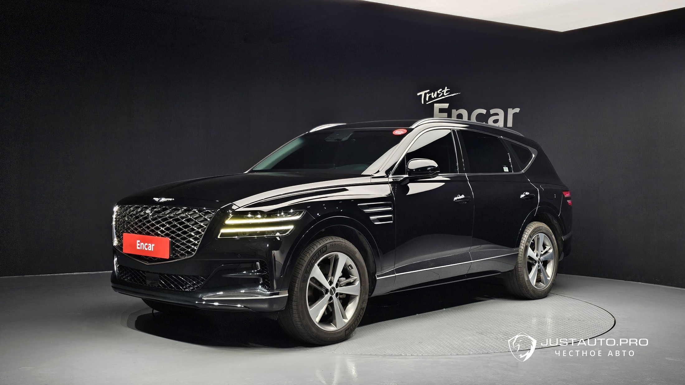 Автомобиль Genesis GV80