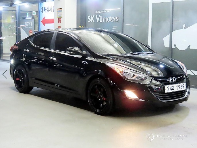 Автомобиль Hyundai AVANTE