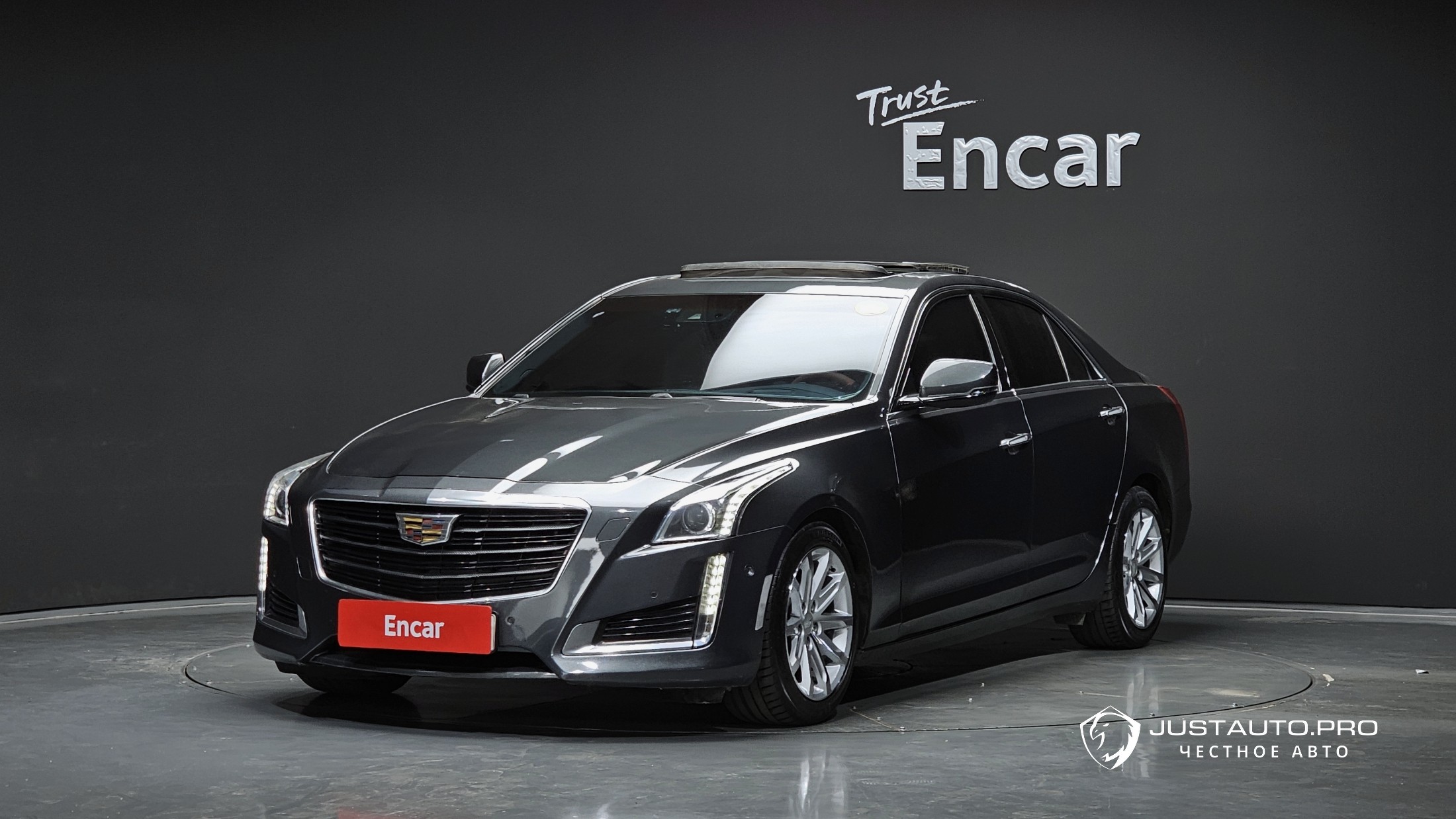 Автомобиль Cadillac CTS