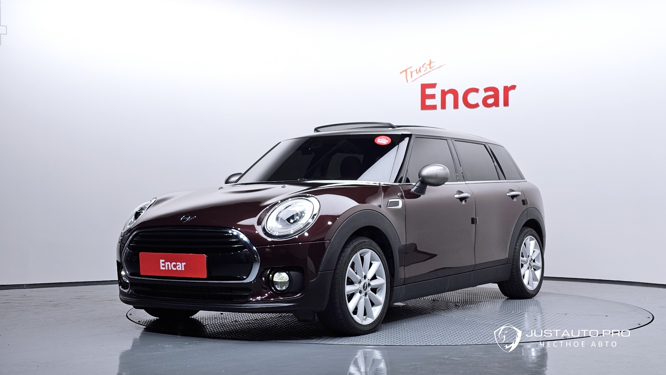 Автомобиль Mini Clubman