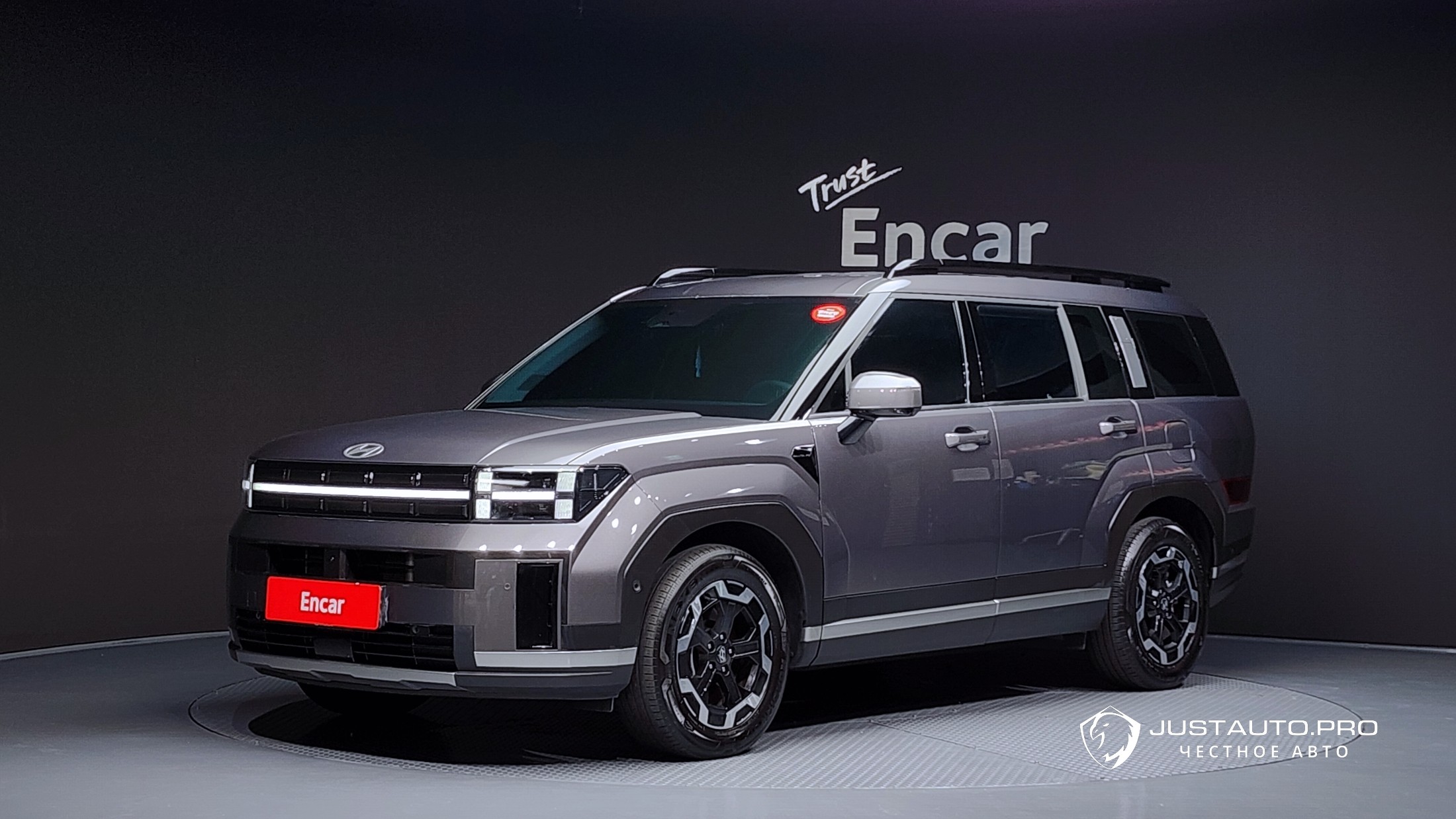 Автомобиль Hyundai Santafe