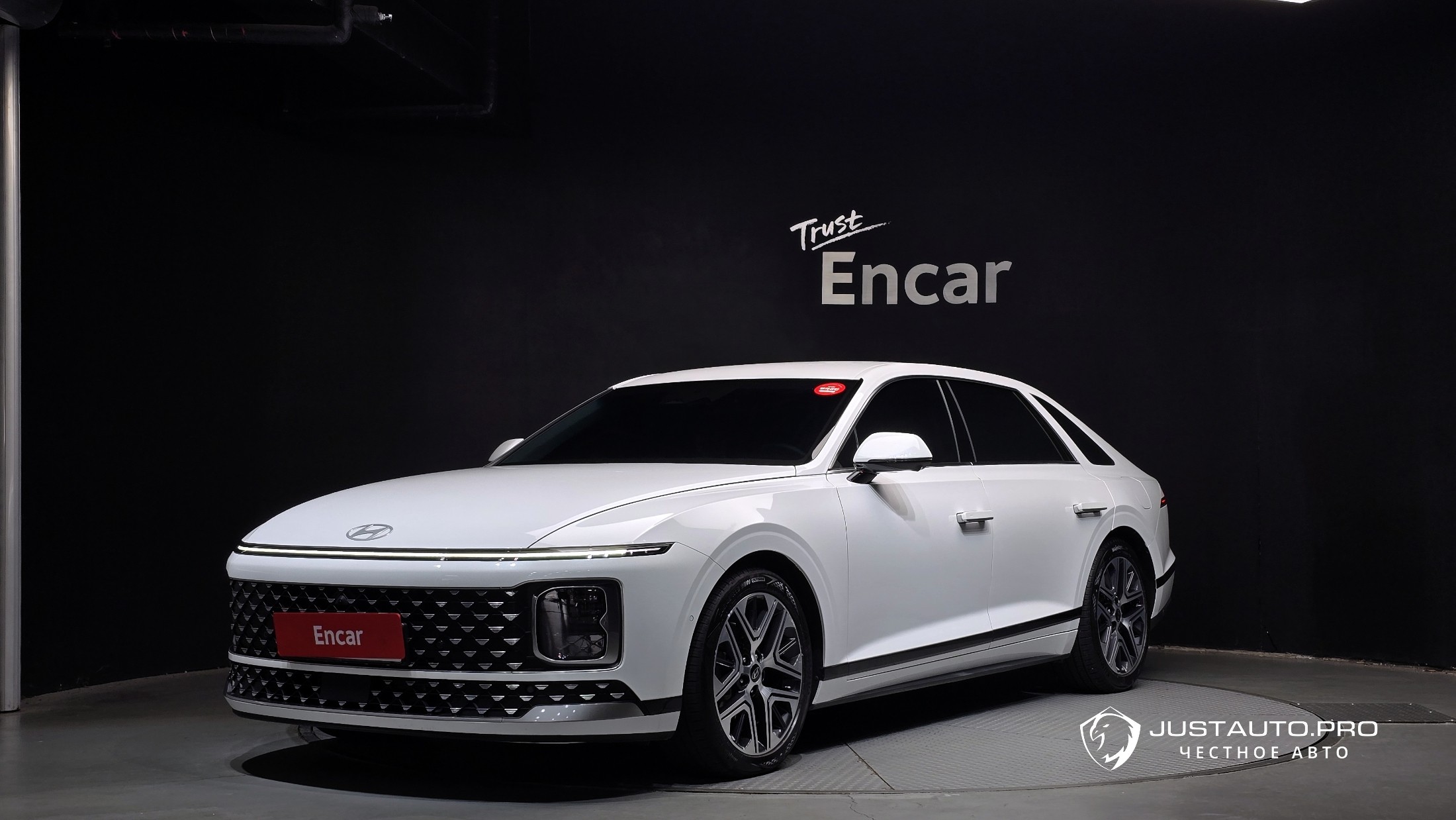 Автомобиль Hyundai Grandeur