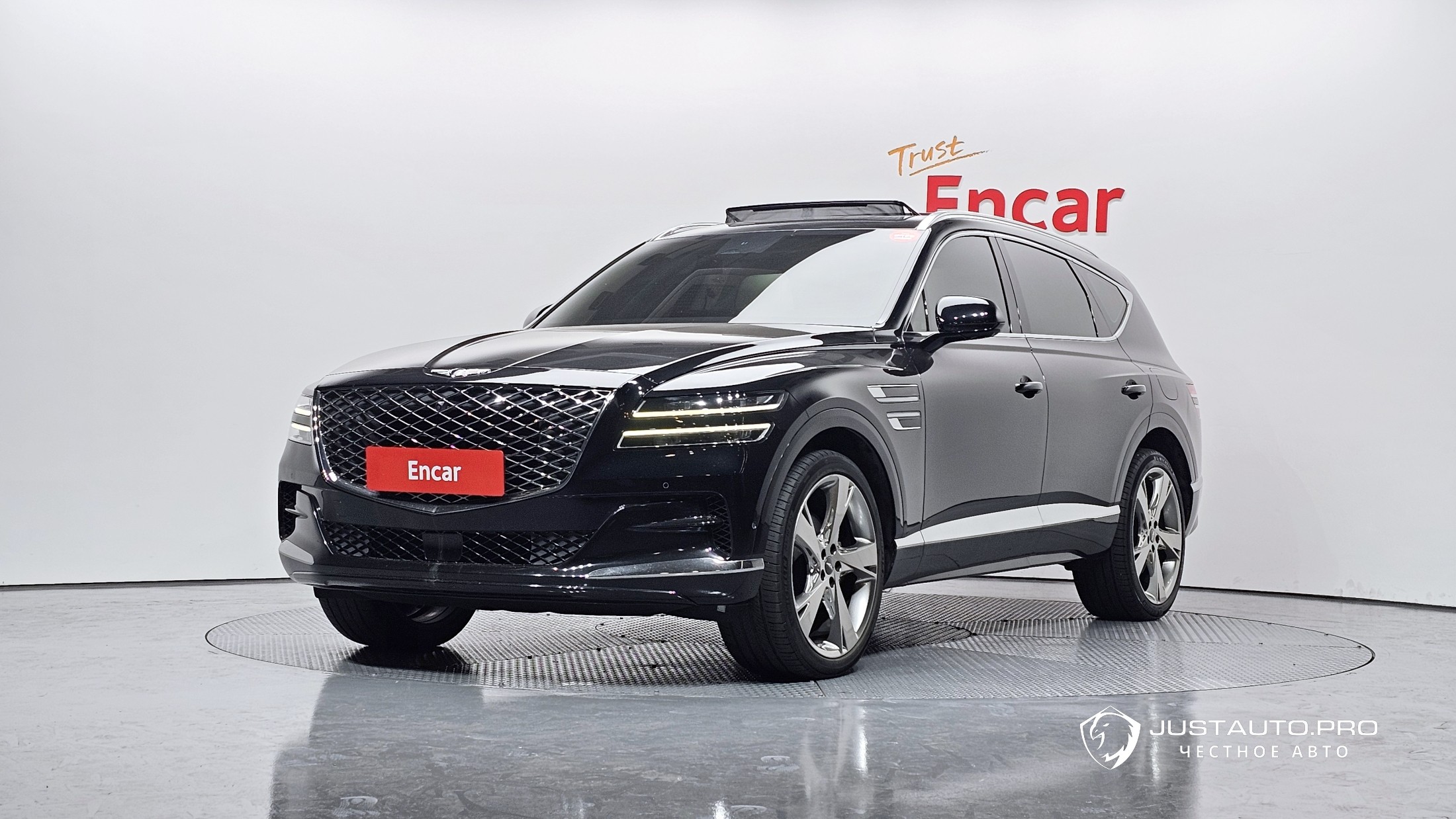 Автомобиль Genesis GV80