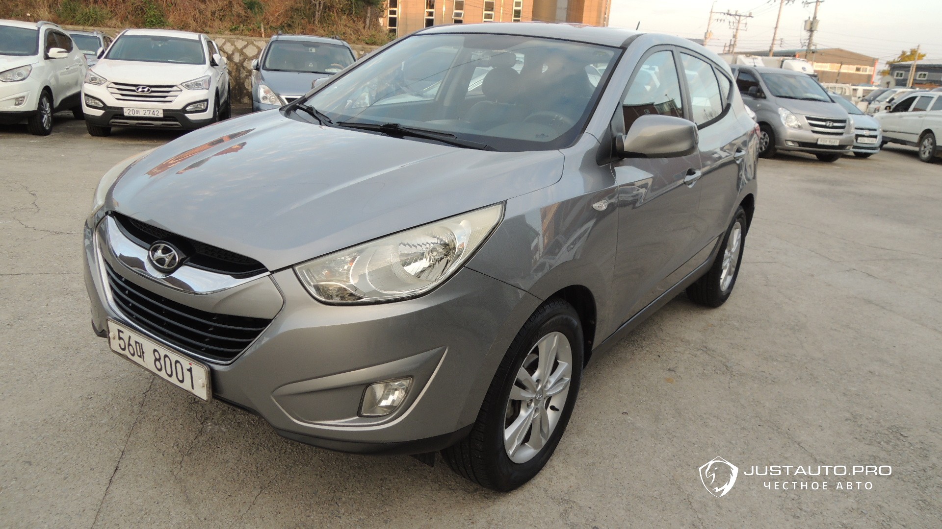 Автомобиль Hyundai Tucson