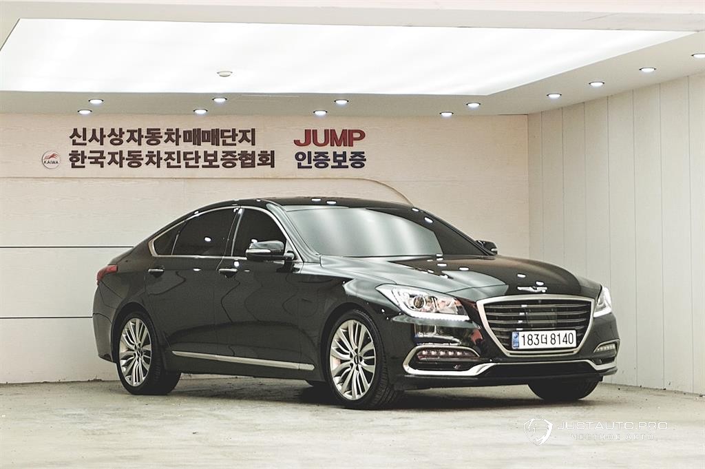 Автомобиль Genesis G80