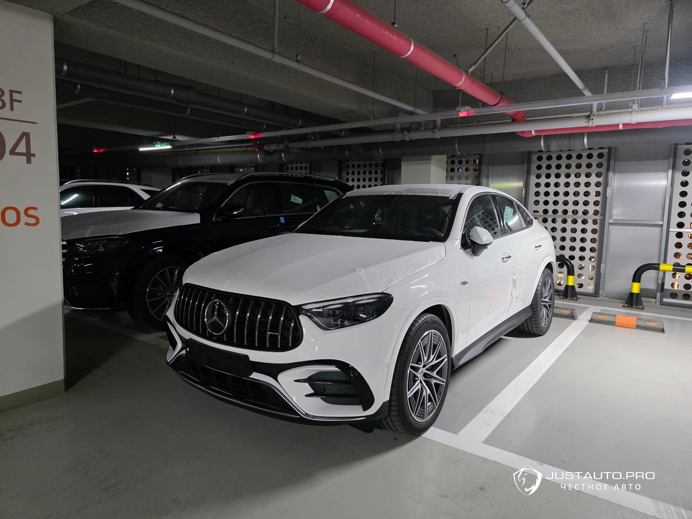 Автомобиль Mercedes-Benz GLC-Class