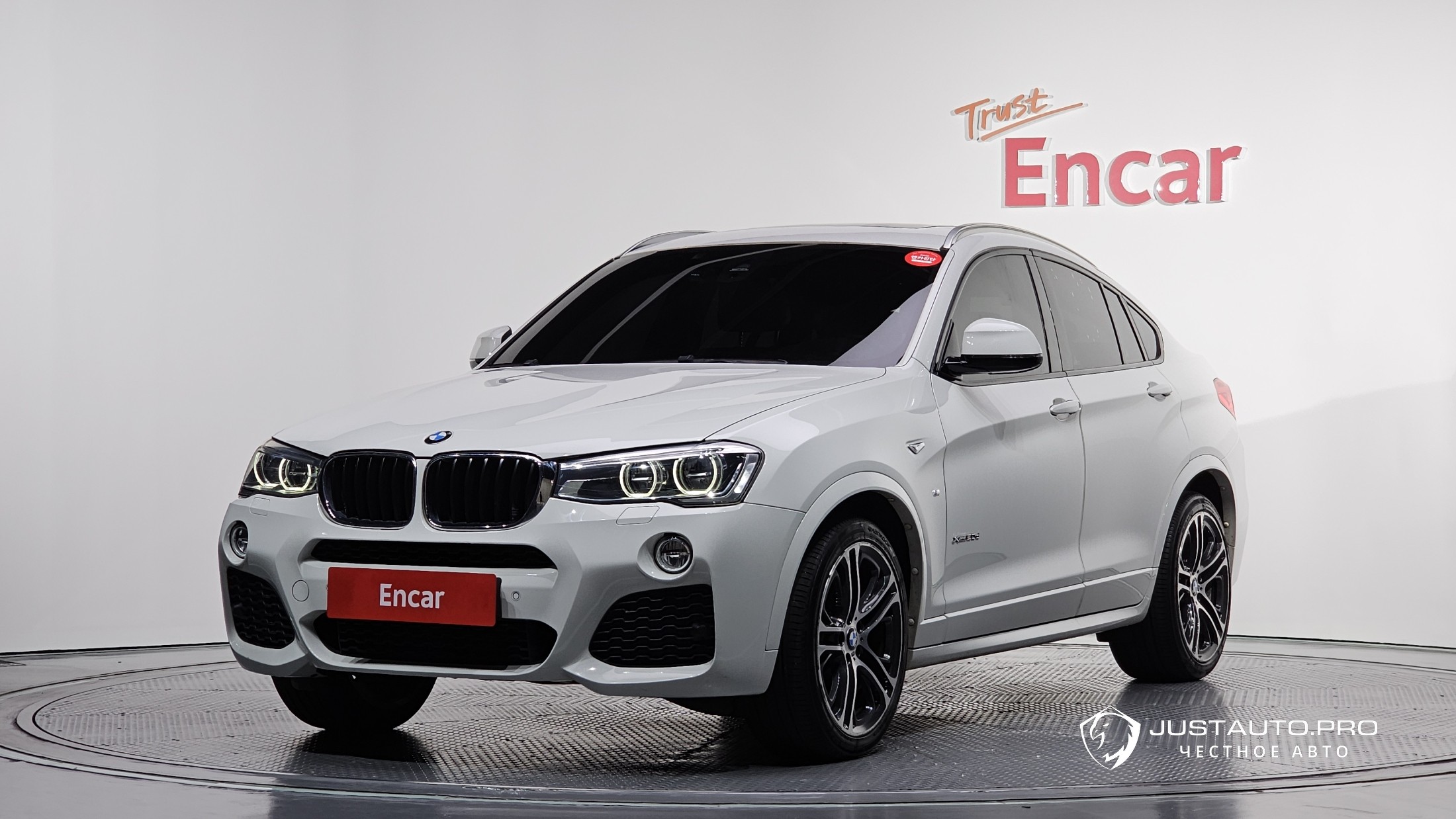 Автомобиль BMW X4