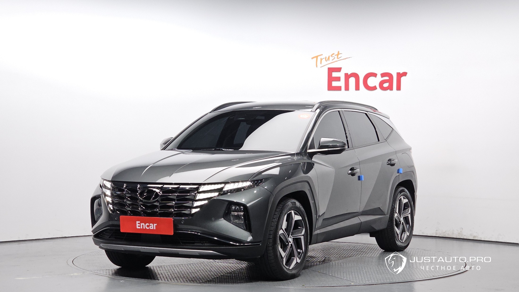 Автомобиль Hyundai Tucson