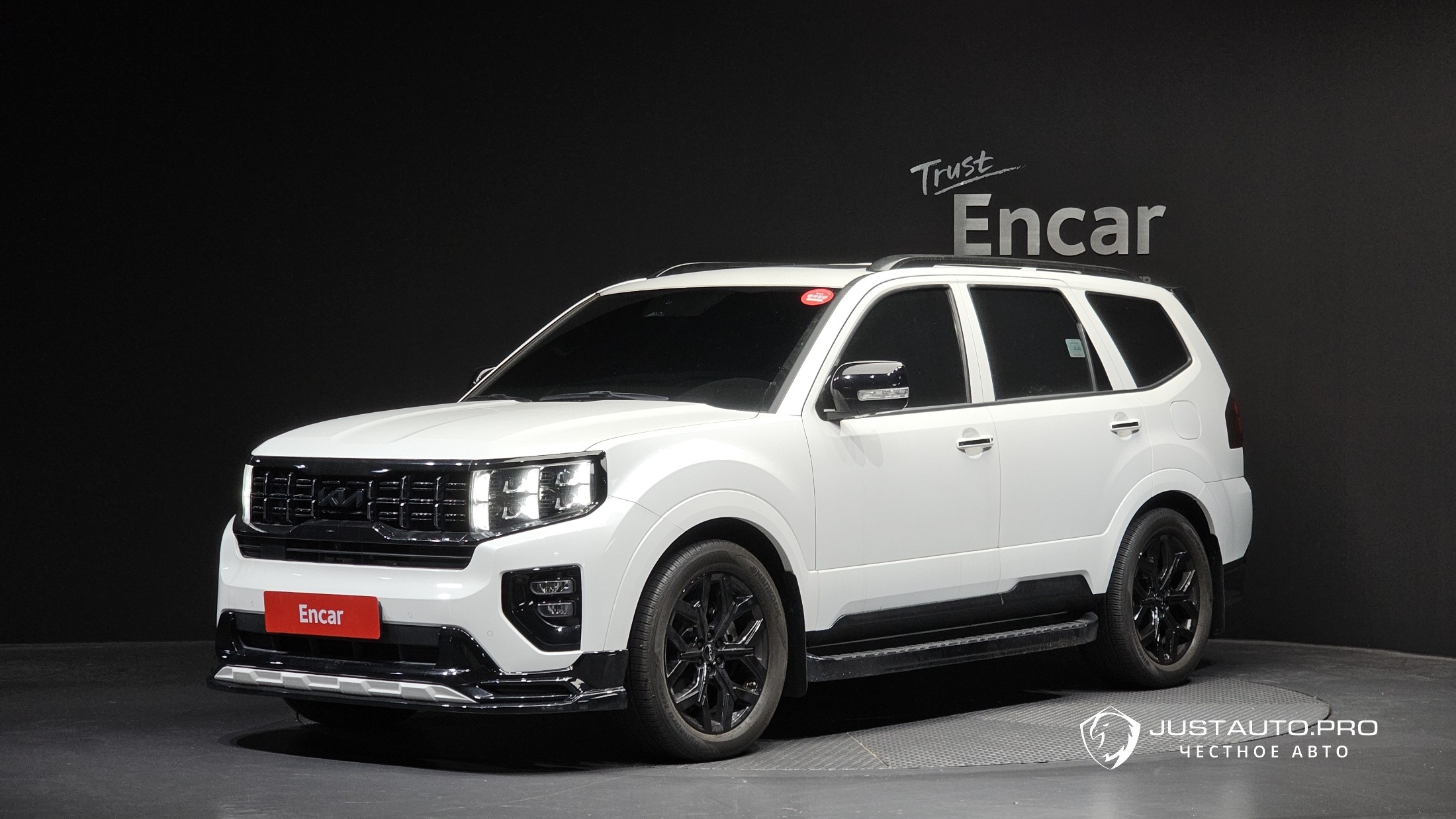 Автомобиль Kia Mohave