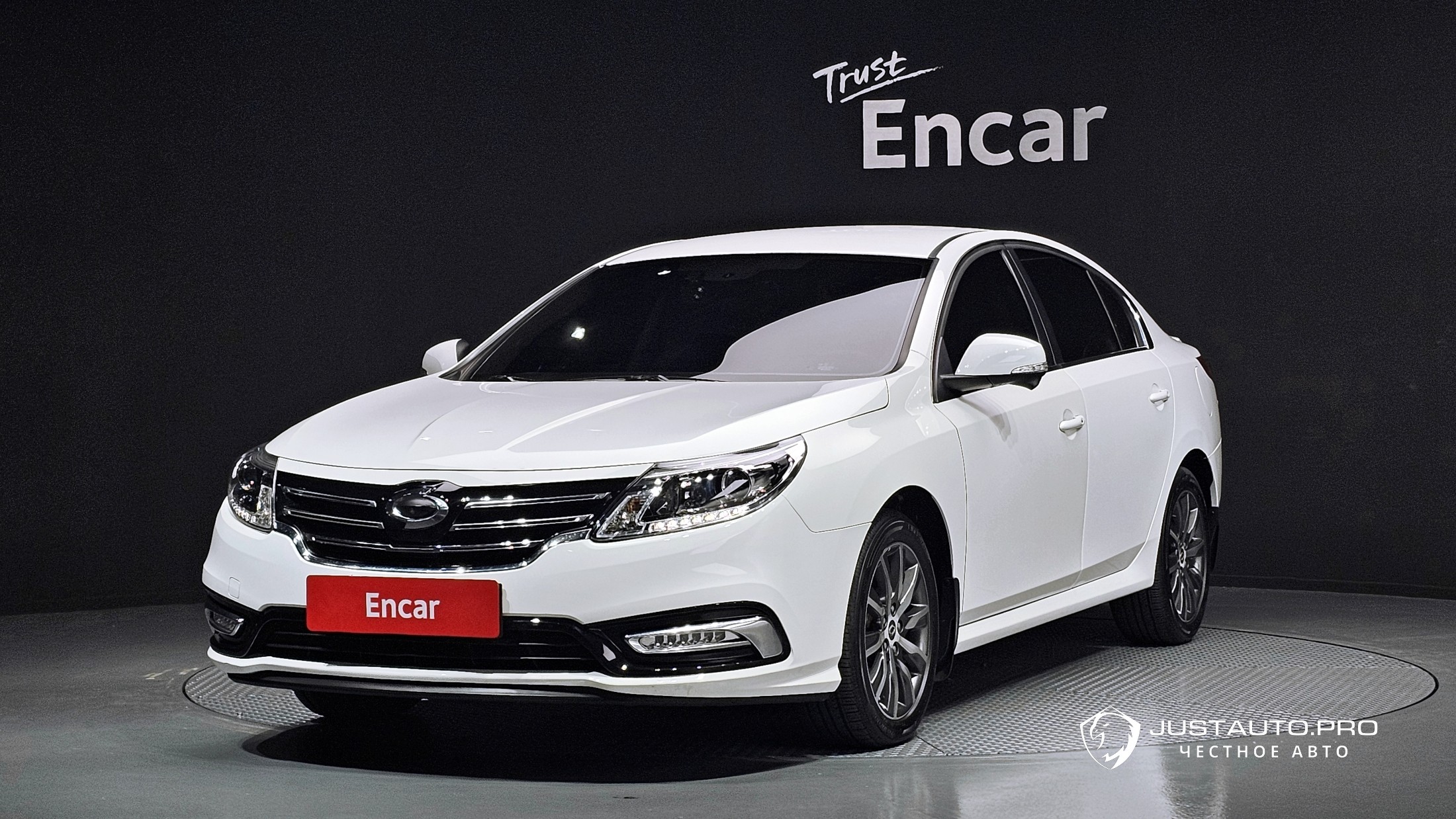 Автомобиль Renault-KoreaSamsung SM5 