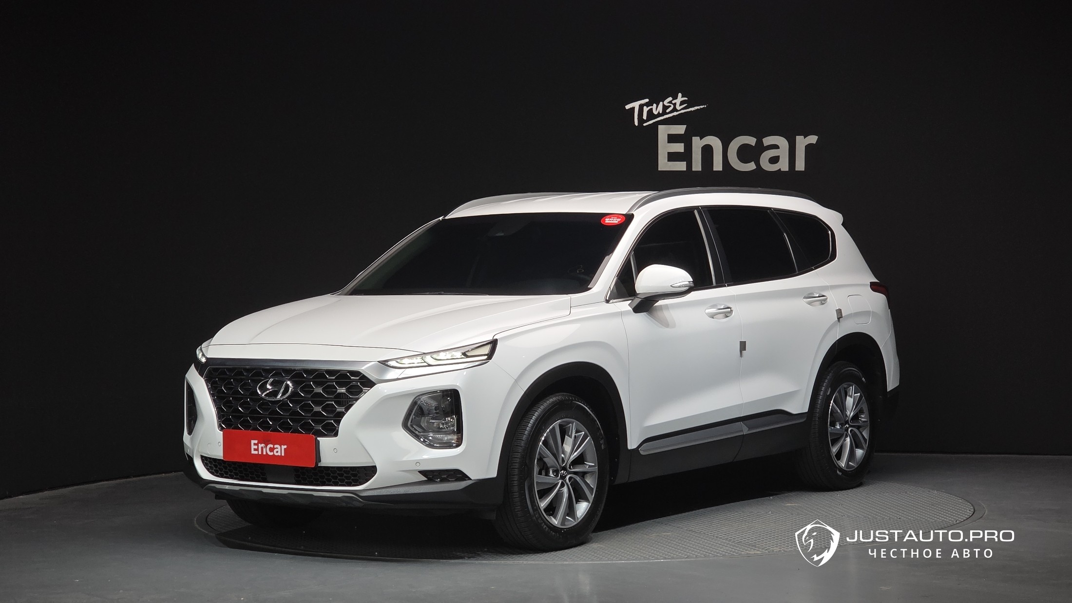 Автомобиль Hyundai Santafe