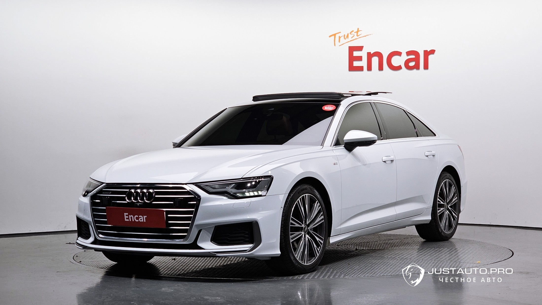 Автомобиль Audi A6