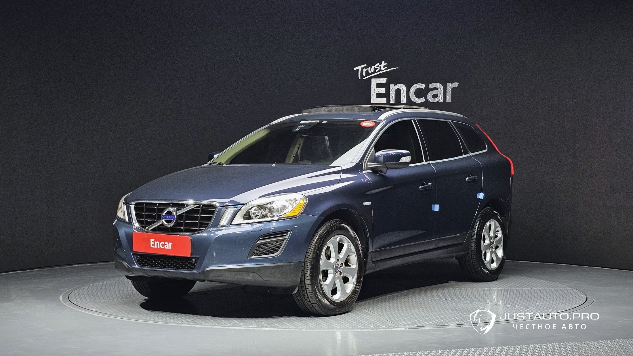 Автомобиль Volvo XC60