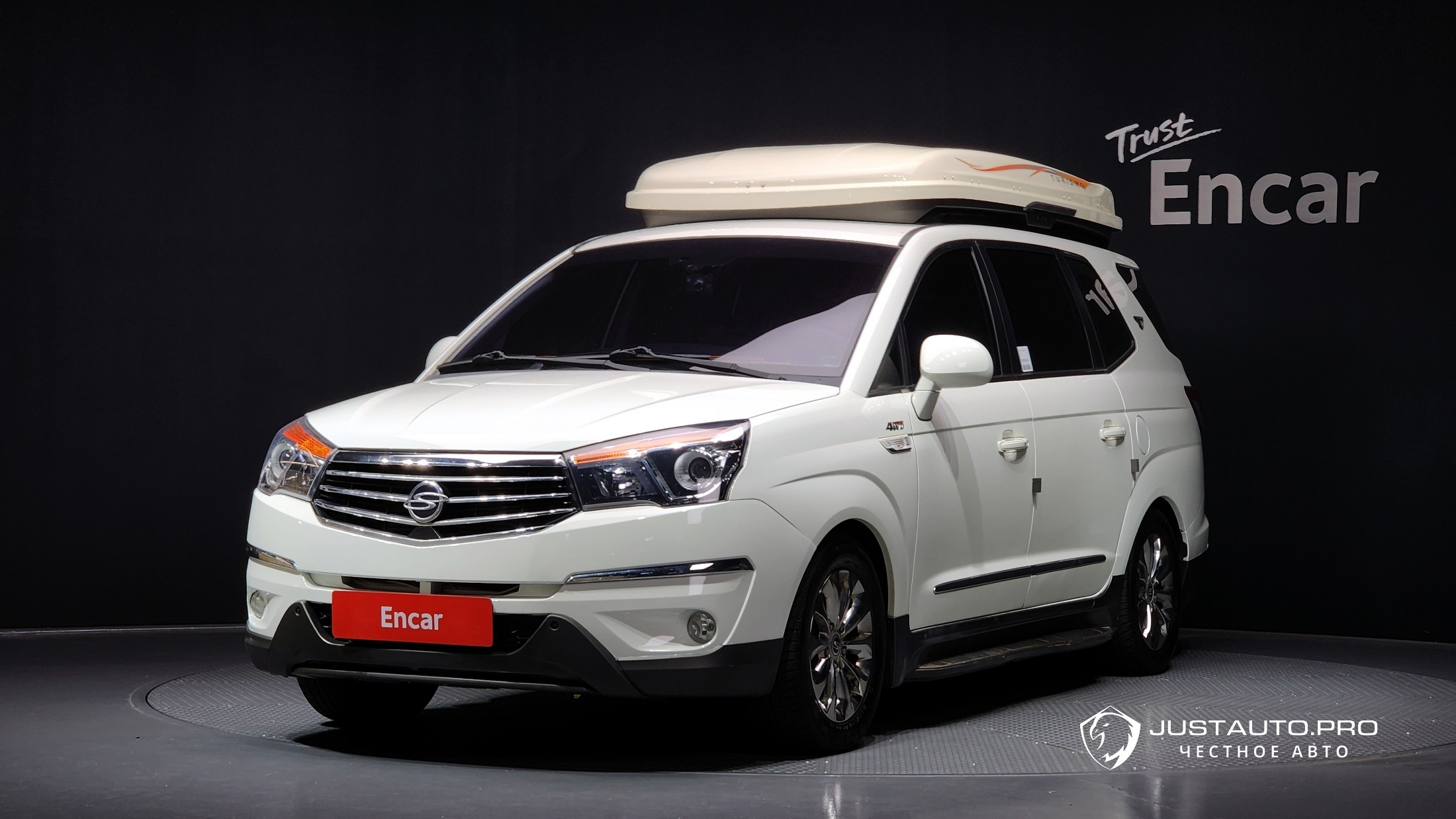 Автомобиль KG_Mobility_Ssangyong KORANDO
