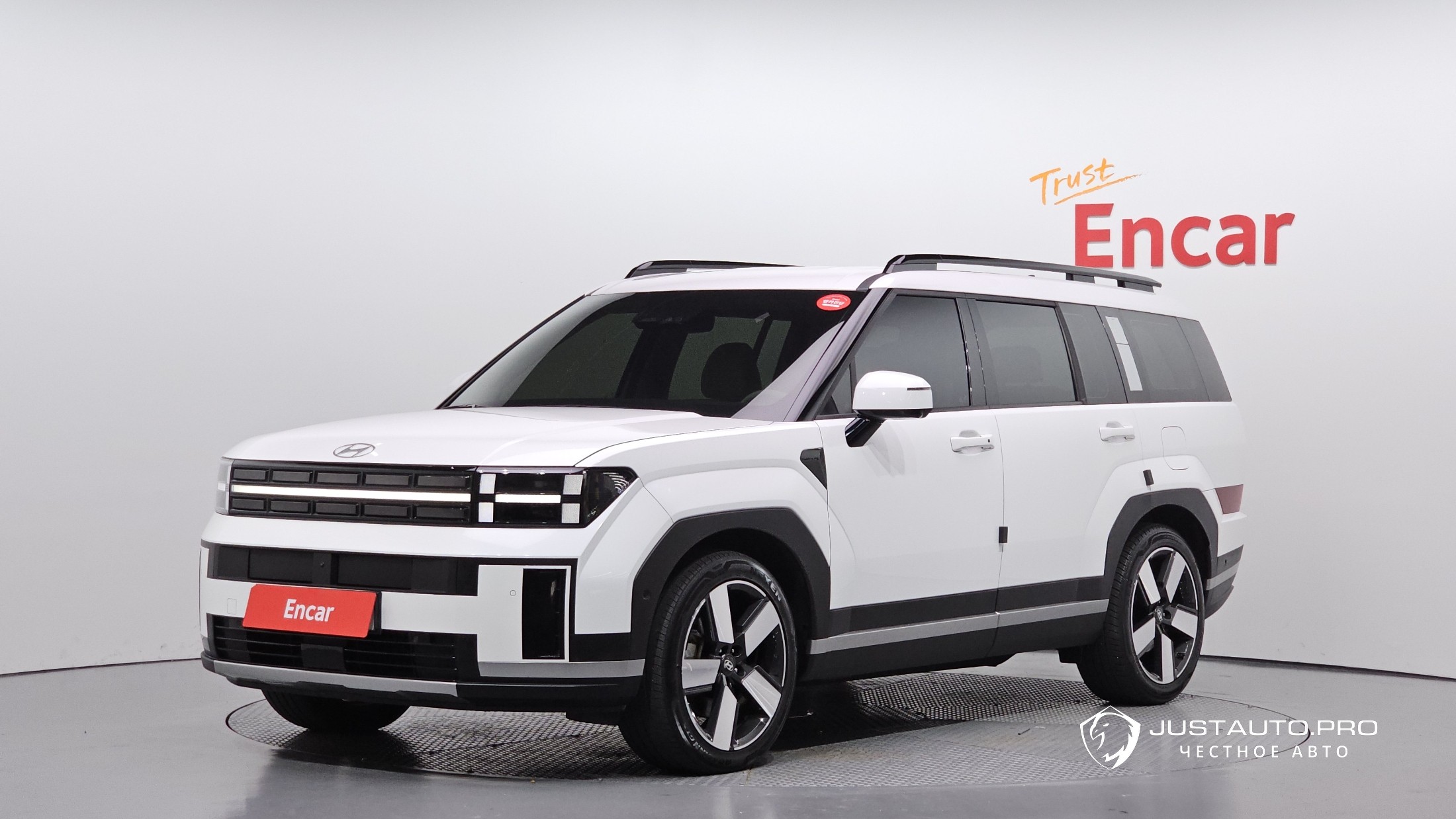 Автомобиль Hyundai Santafe