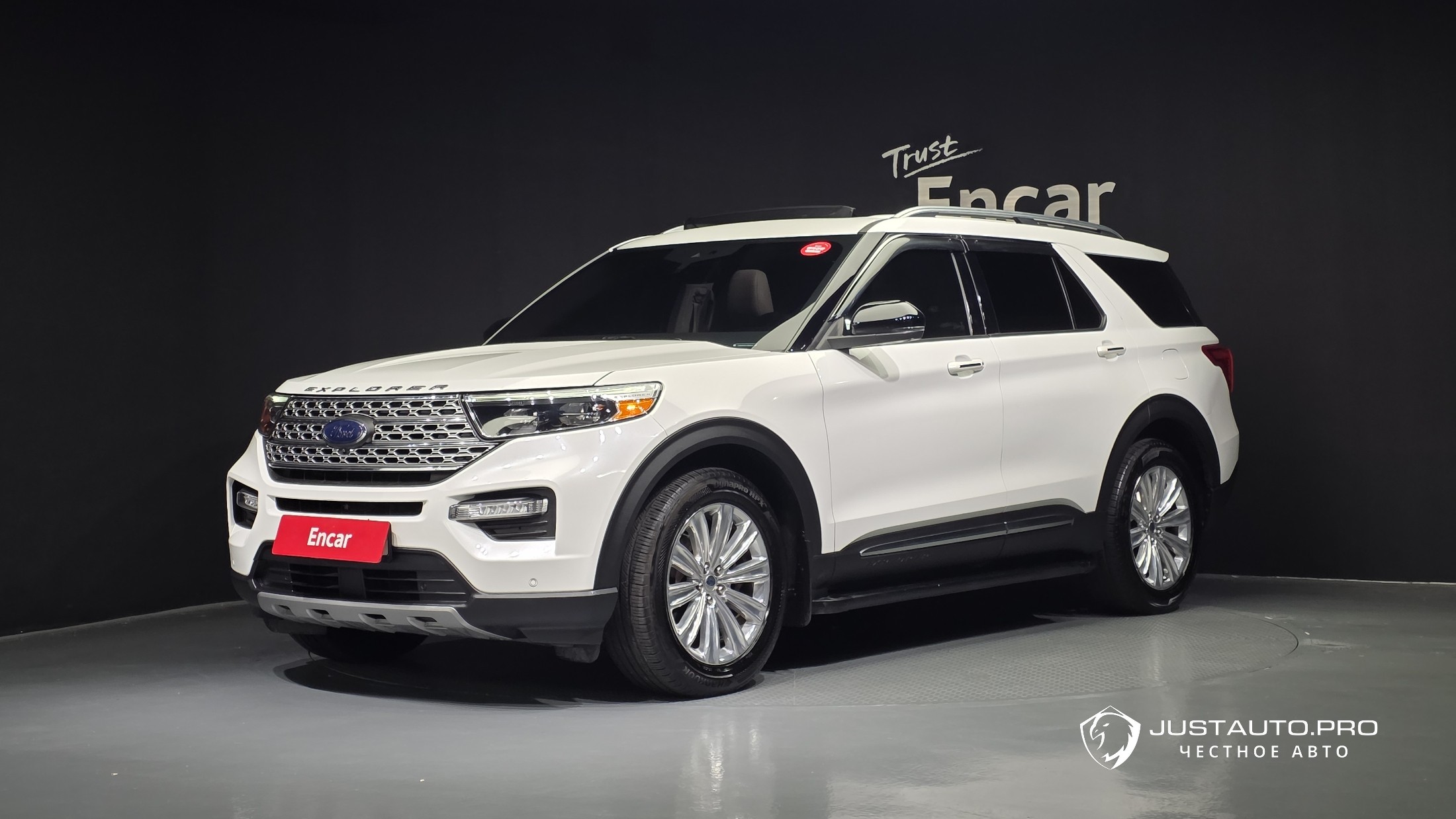 Автомобиль Ford Explorer