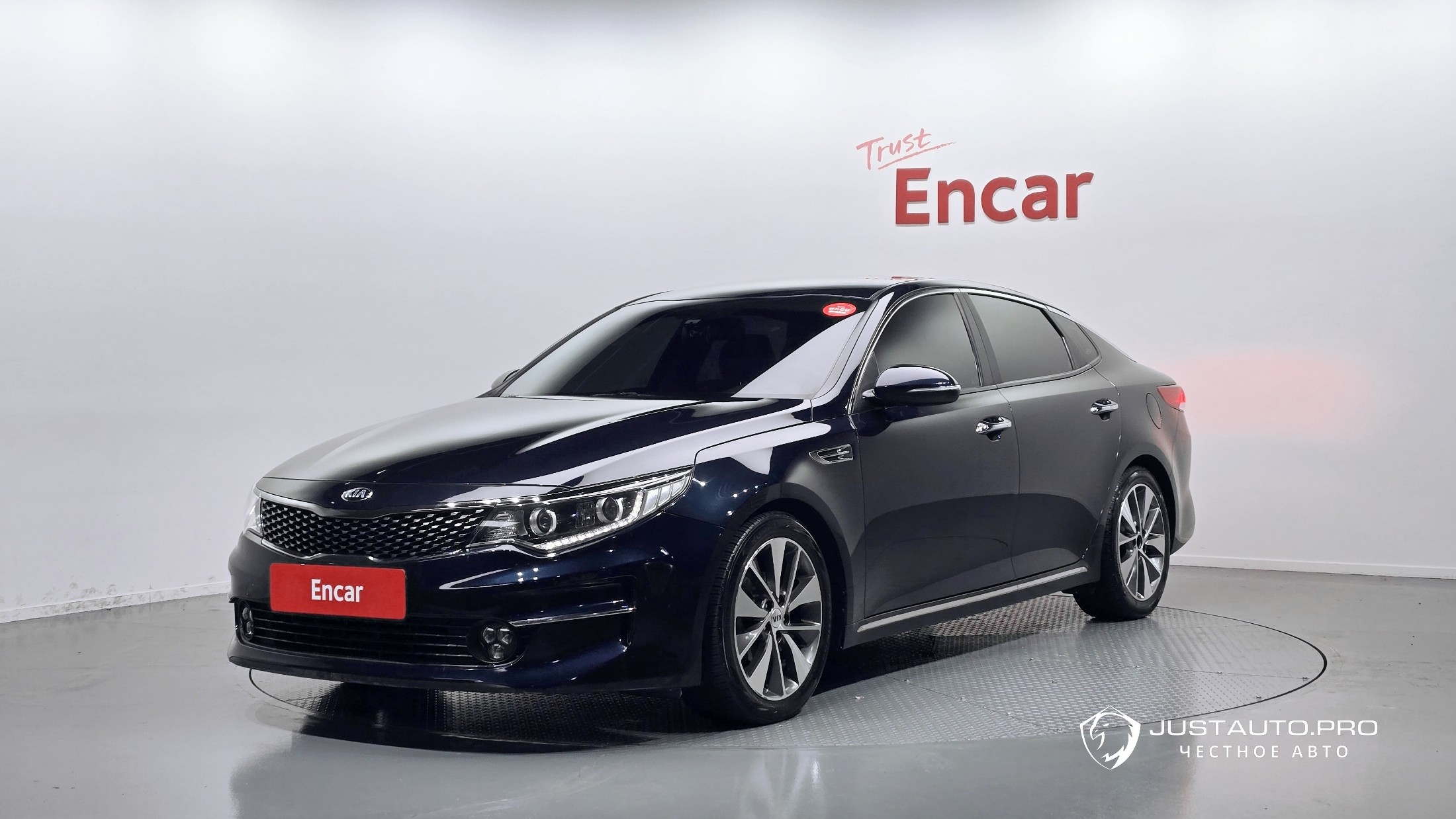 Автомобиль Kia K5