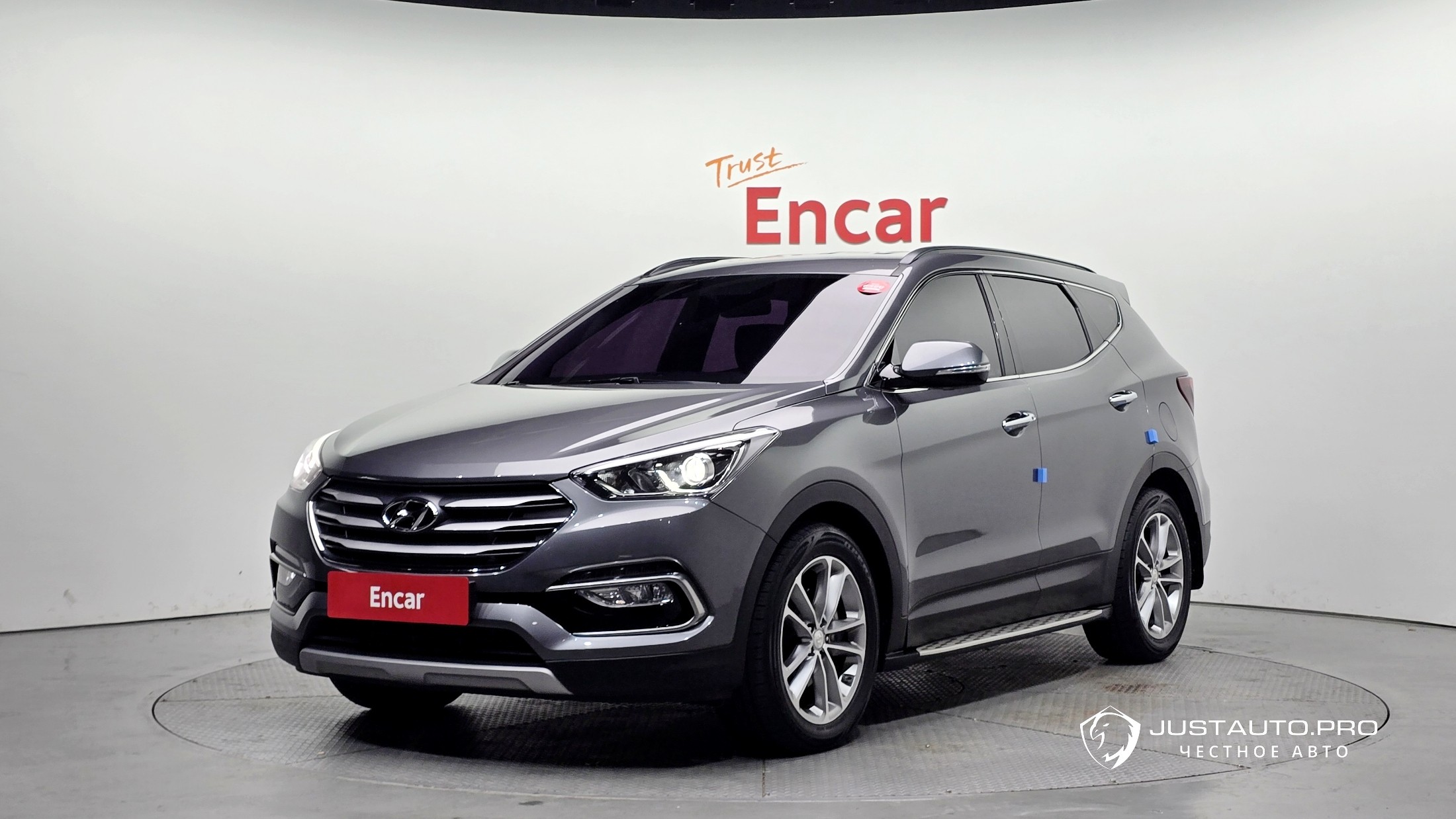 Автомобиль Hyundai Santafe