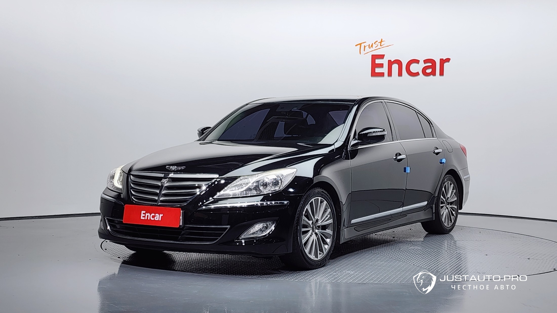 Автомобиль Hyundai Genesis