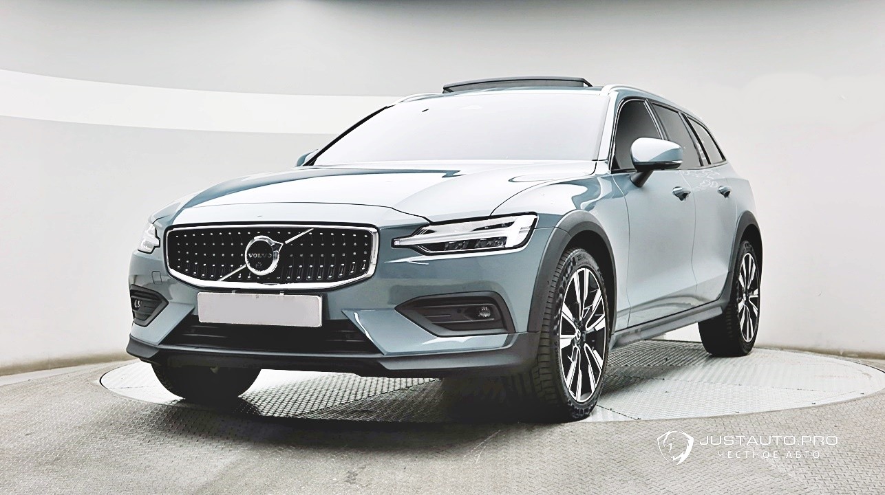 Автомобиль Volvo V60