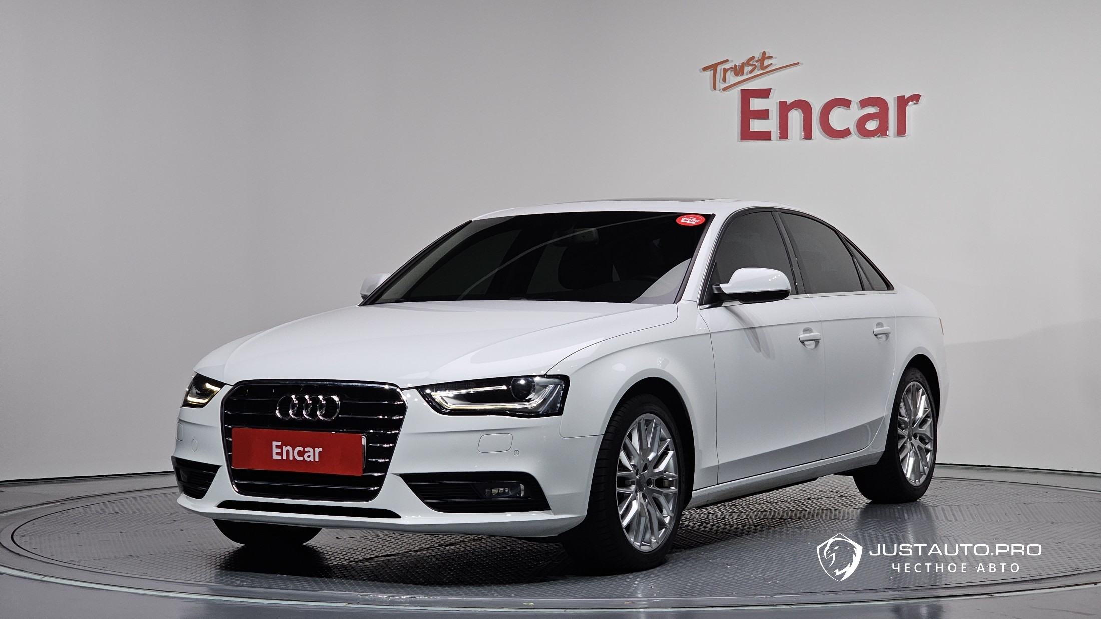 Автомобиль Audi A4