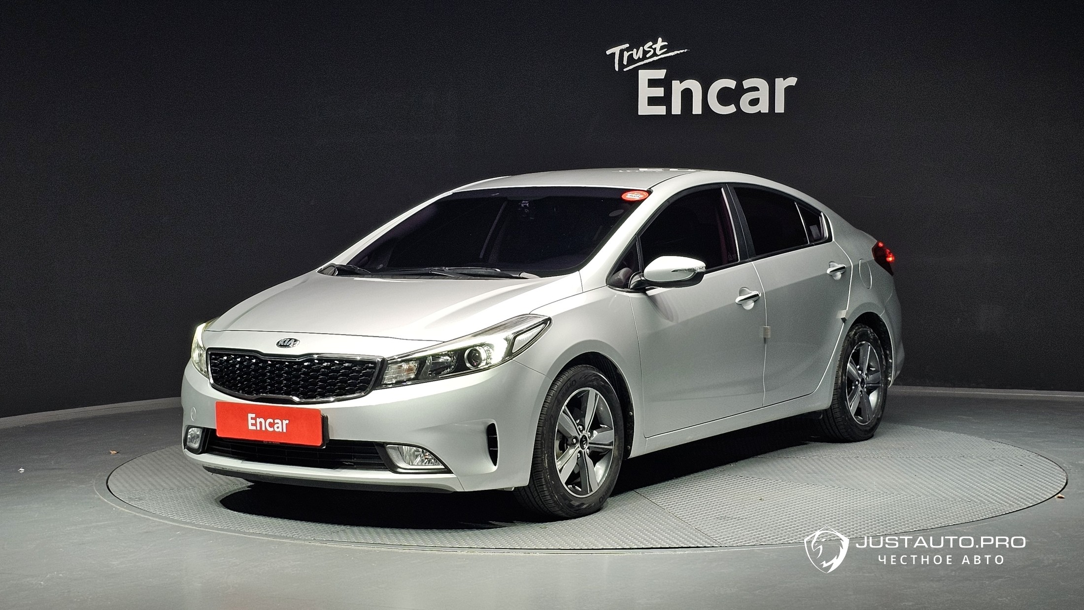 Автомобиль Kia K3