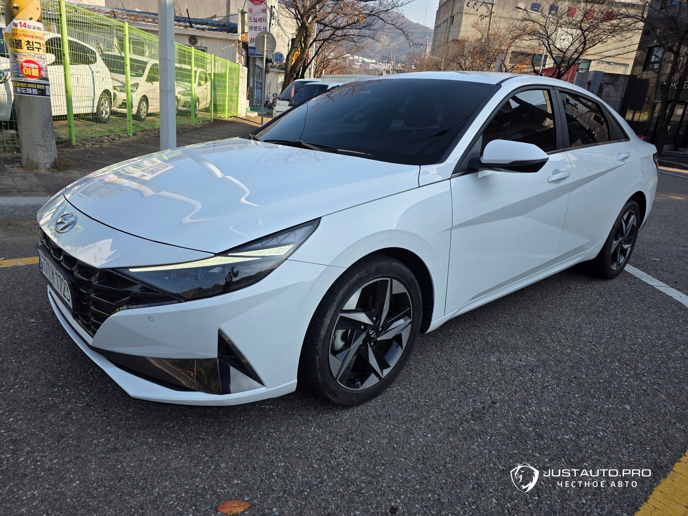 Автомобиль Hyundai AVANTE